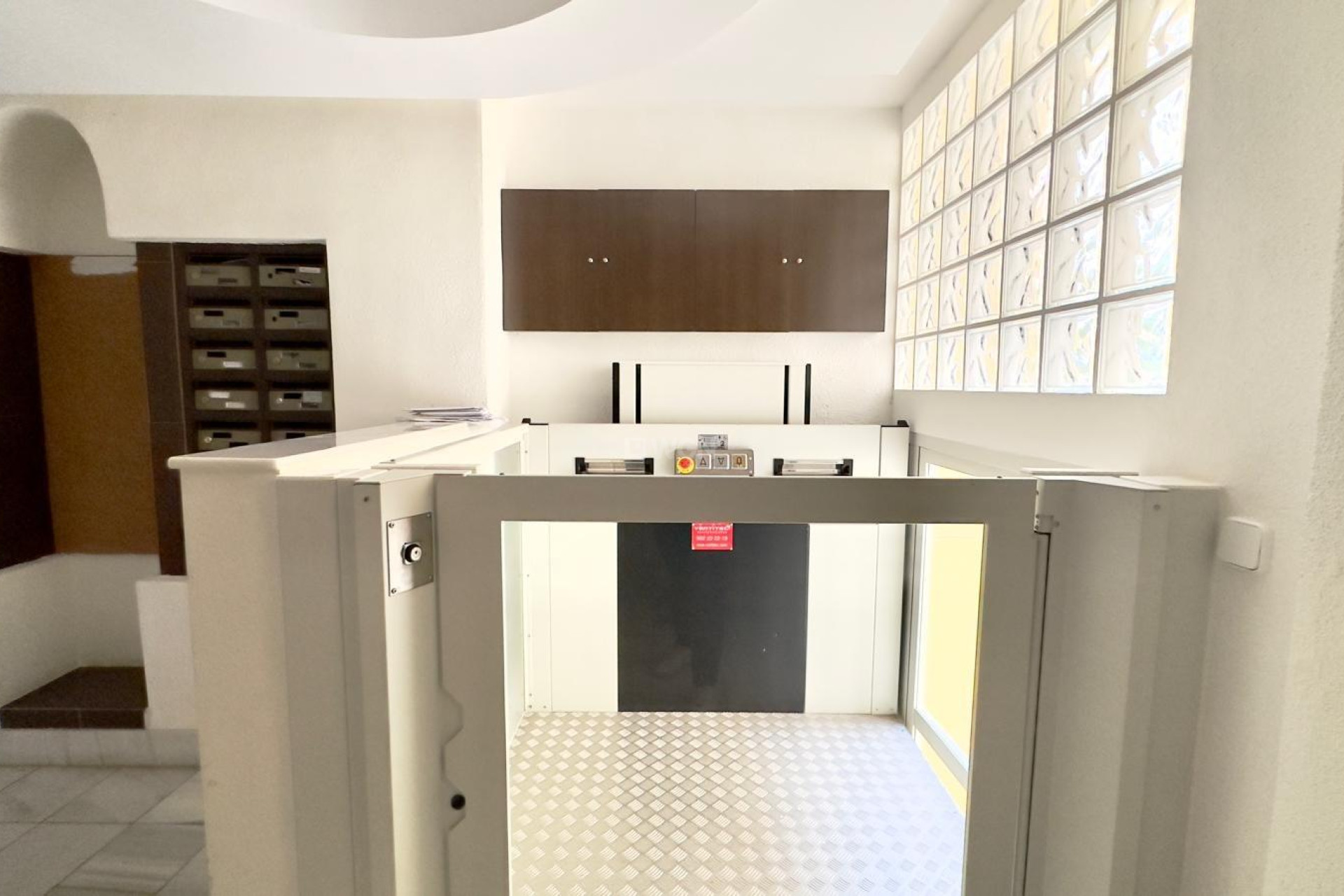 Resale - Apartment / flat - Torrevieja - La Veleta