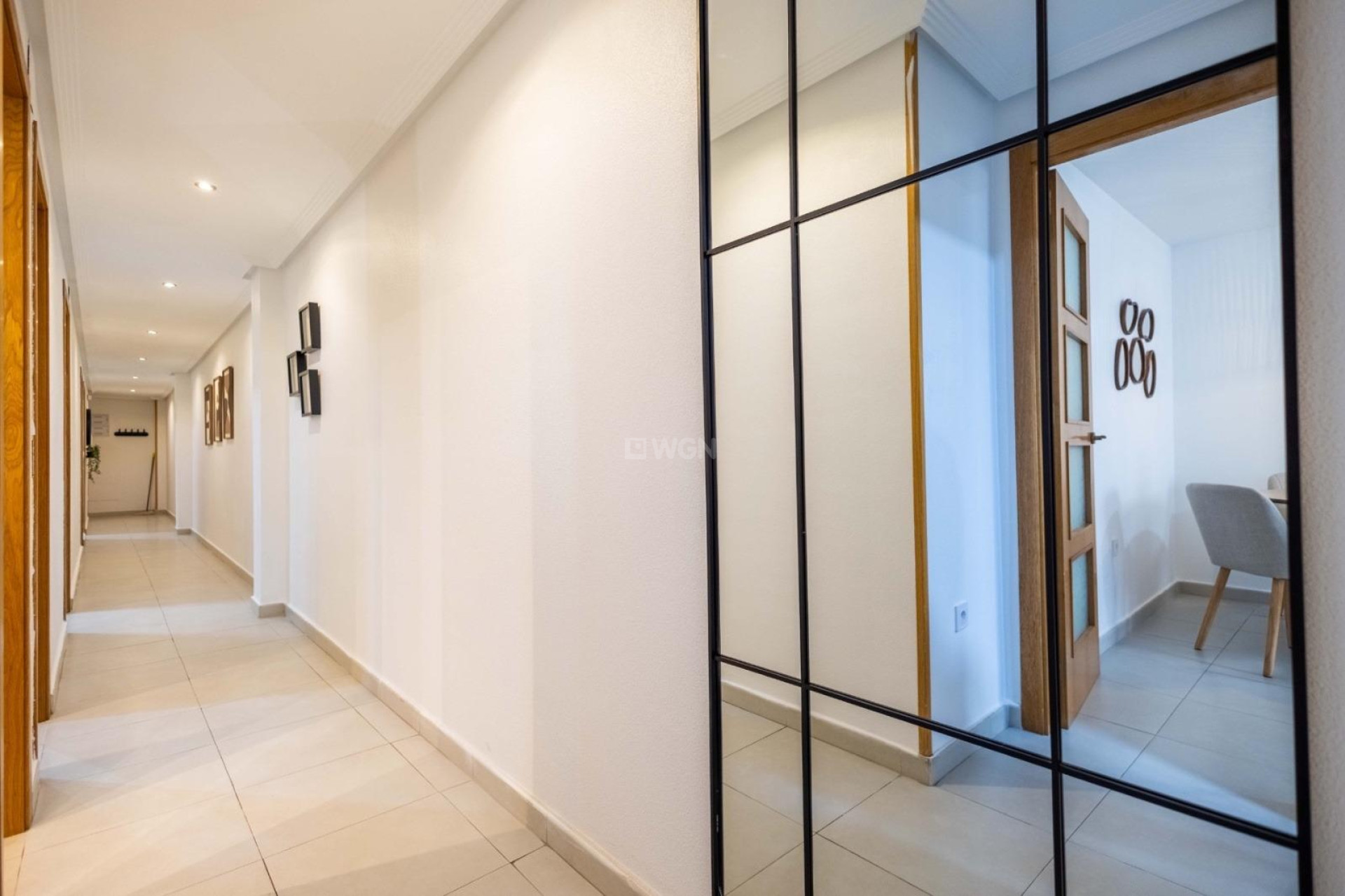 Resale - Apartment / flat - Torrevieja - Las Calas