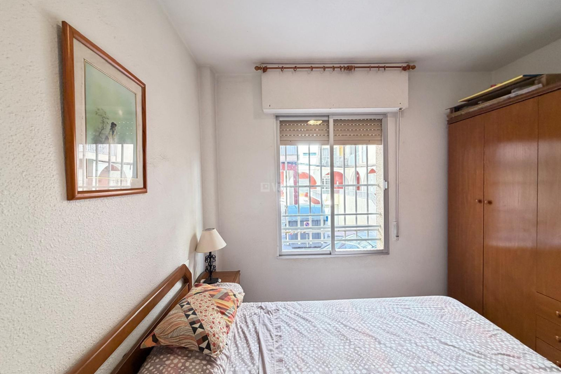 Resale - Apartment / flat - Torrevieja - Las Piscinas Naturales