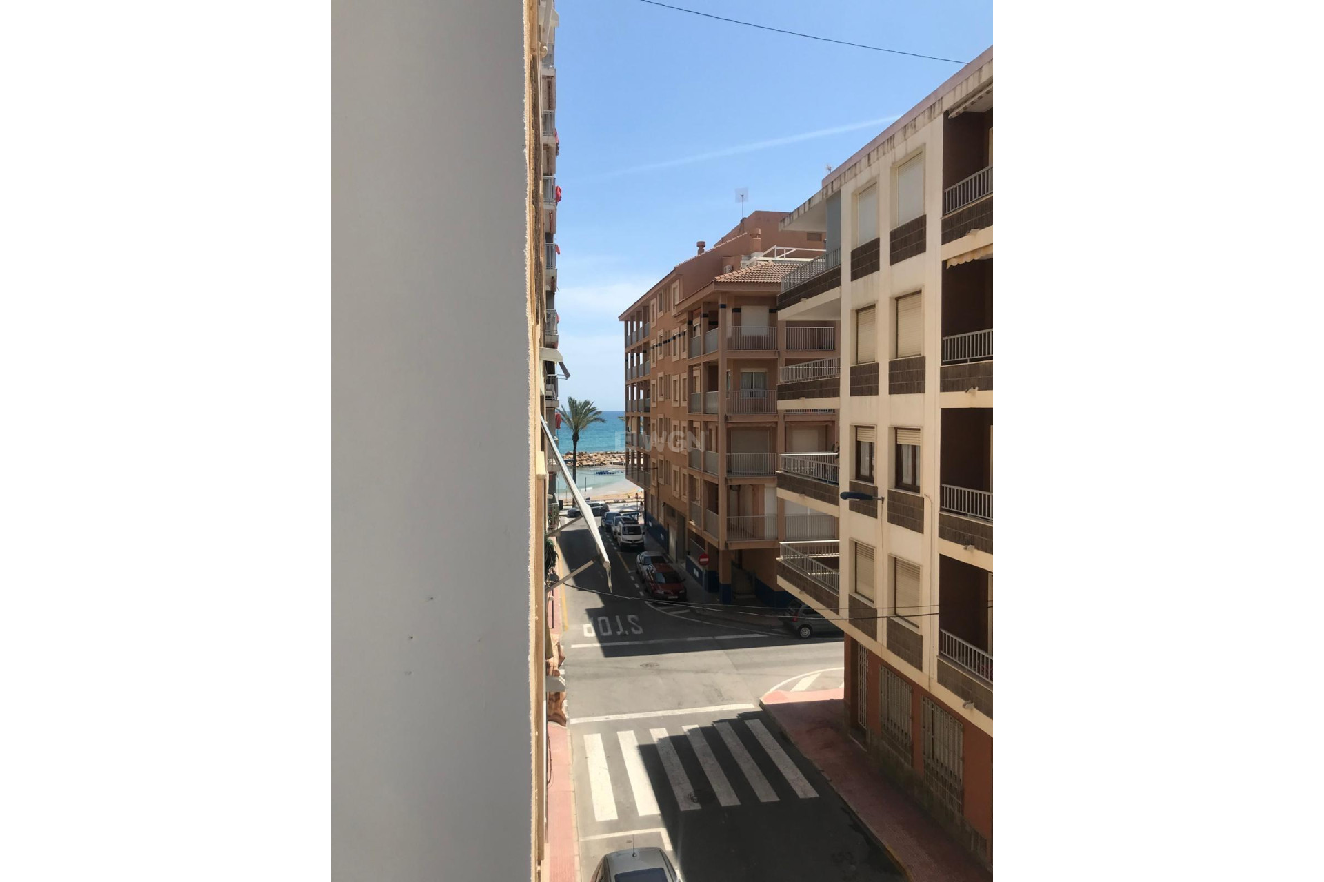 Resale - Apartment / flat - Torrevieja - Las Piscinas Naturales