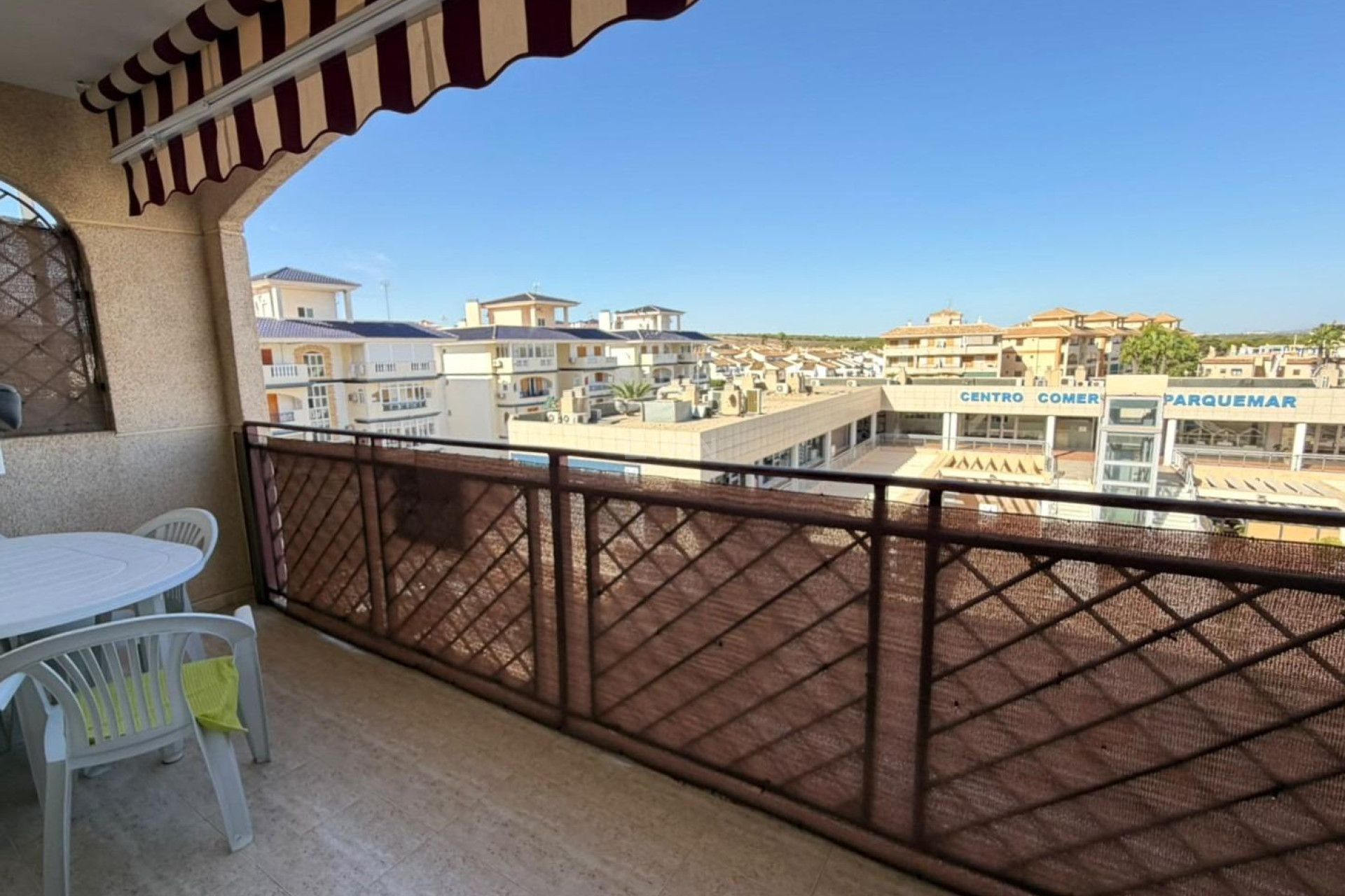Resale - Apartment / flat - Torrevieja - Los Europeos