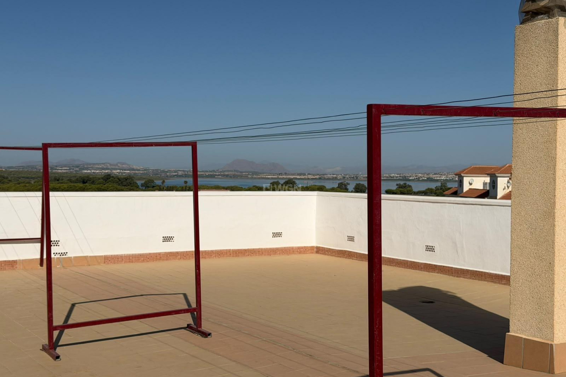Resale - Apartment / flat - Torrevieja - Los Europeos