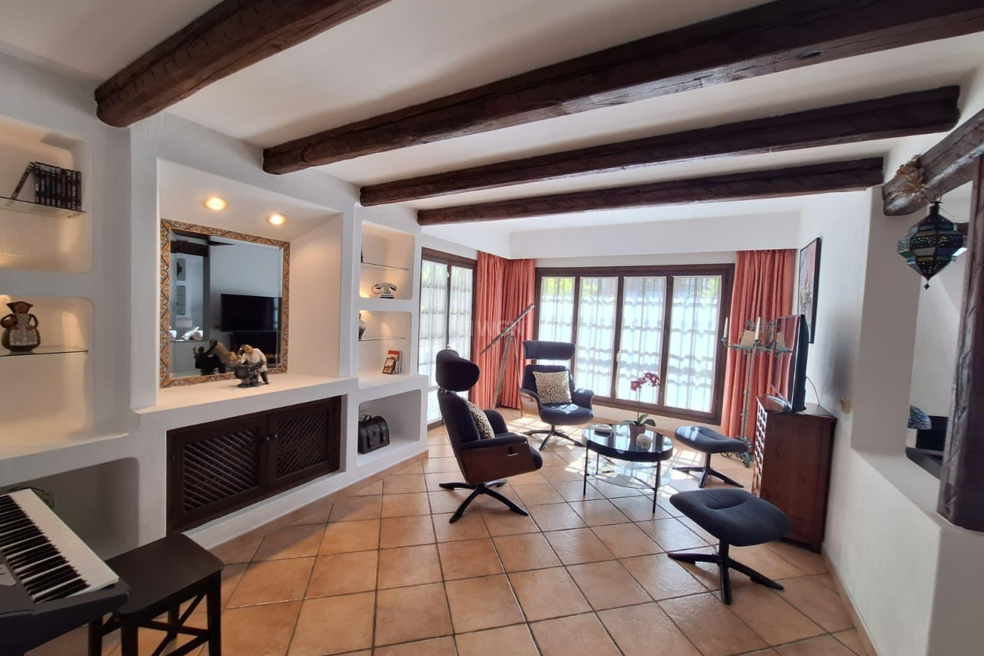 Resale - Apartment / flat - Torrevieja - Los Frutales