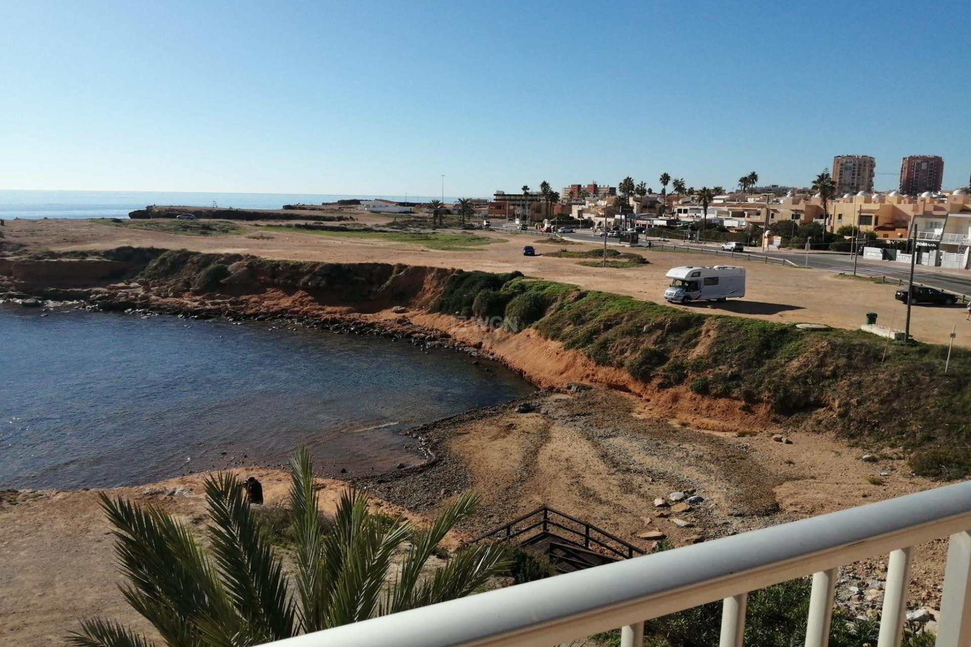 Resale - Apartment / flat - Torrevieja - Los Frutales