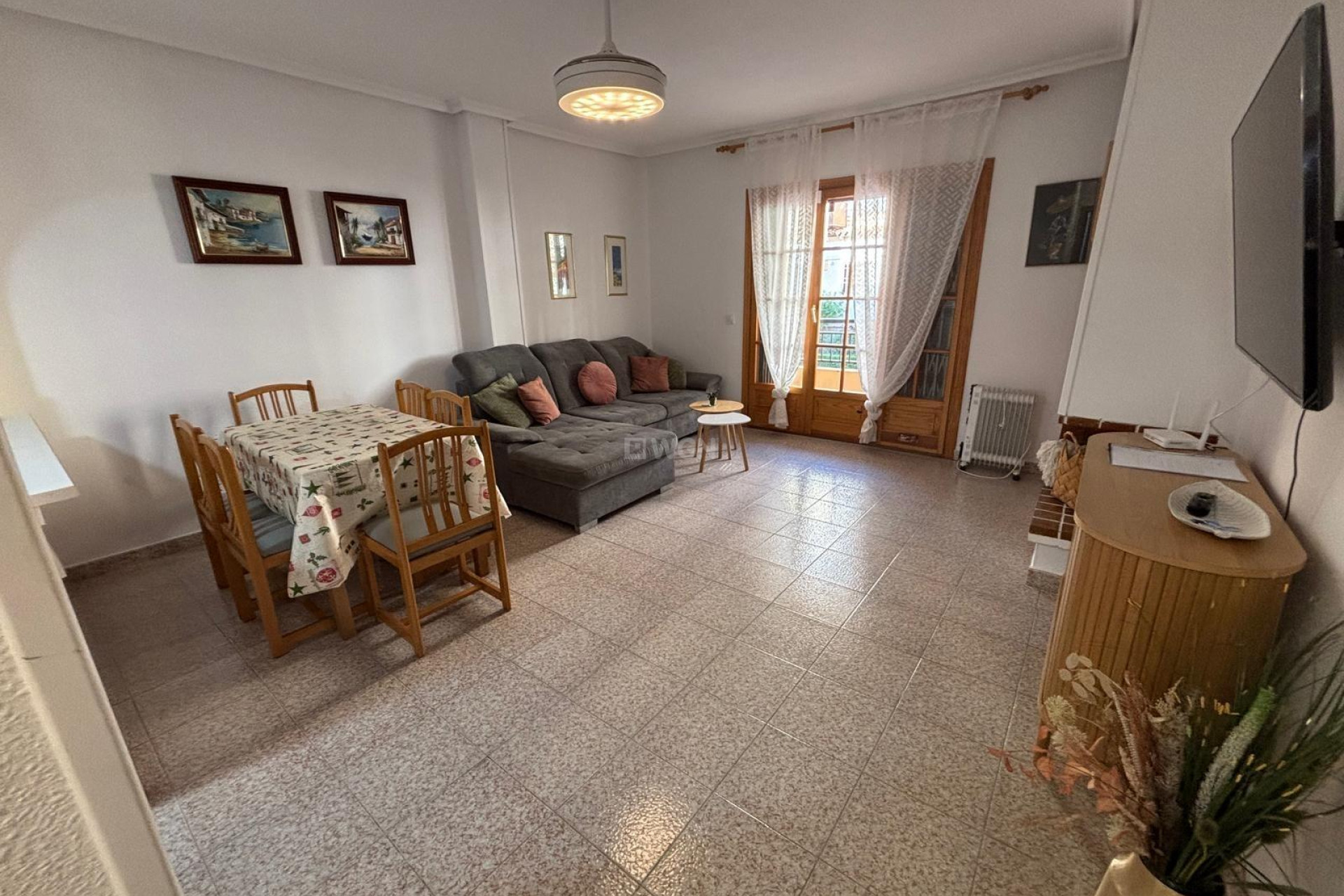 Resale - Apartment / flat - Torrevieja - Los Frutales