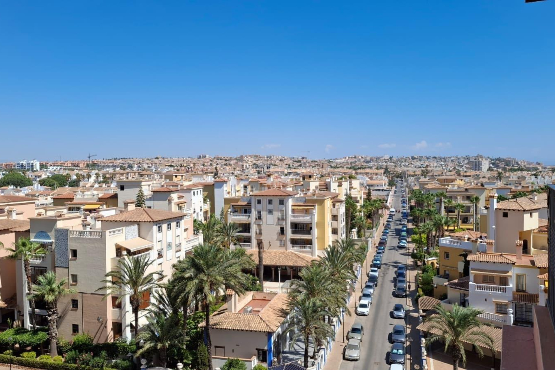 Resale - Apartment / flat - Torrevieja - Los Frutales