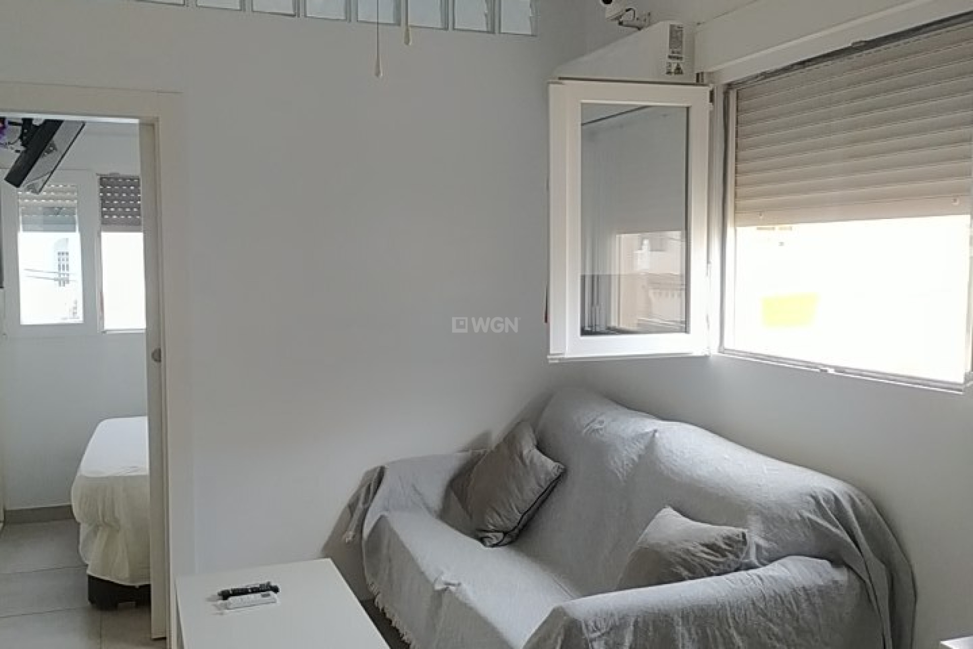 Resale - Apartment / flat - Torrevieja - LOS NAUFRAGOS PLAYA