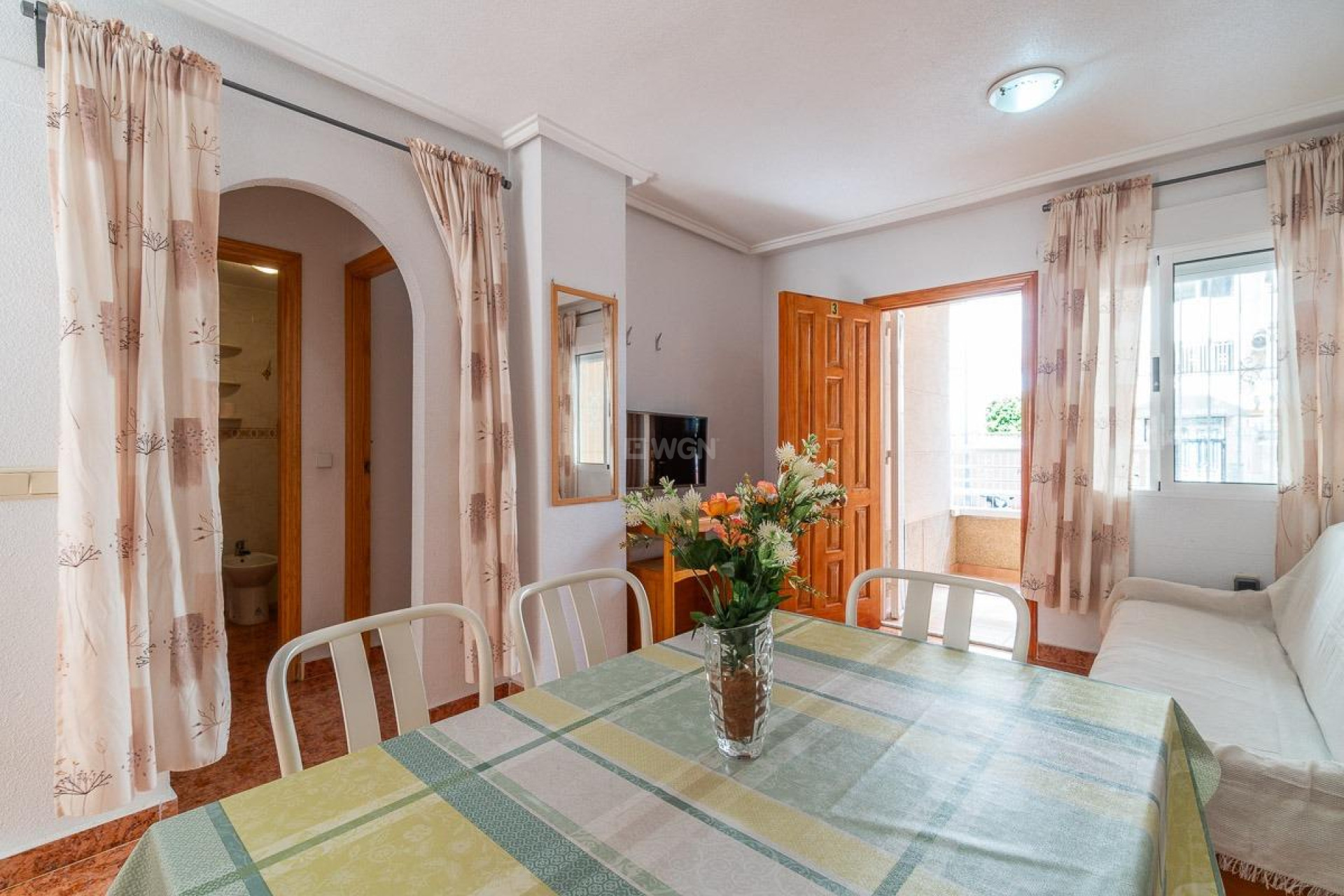 Resale - Apartment / flat - Torrevieja - Nueva Torrevieja