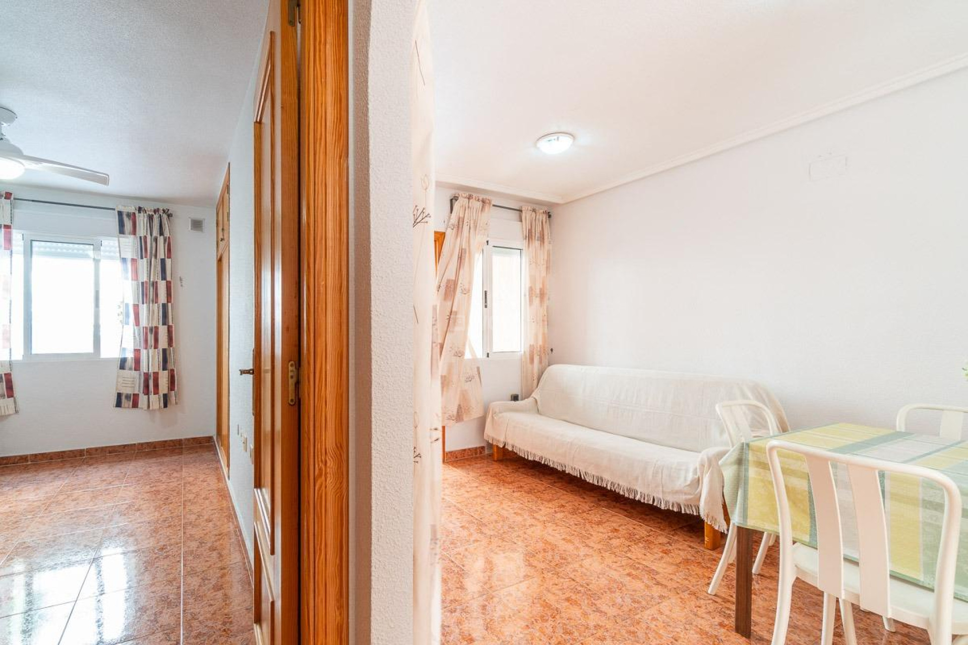 Resale - Apartment / flat - Torrevieja - Nueva Torrevieja