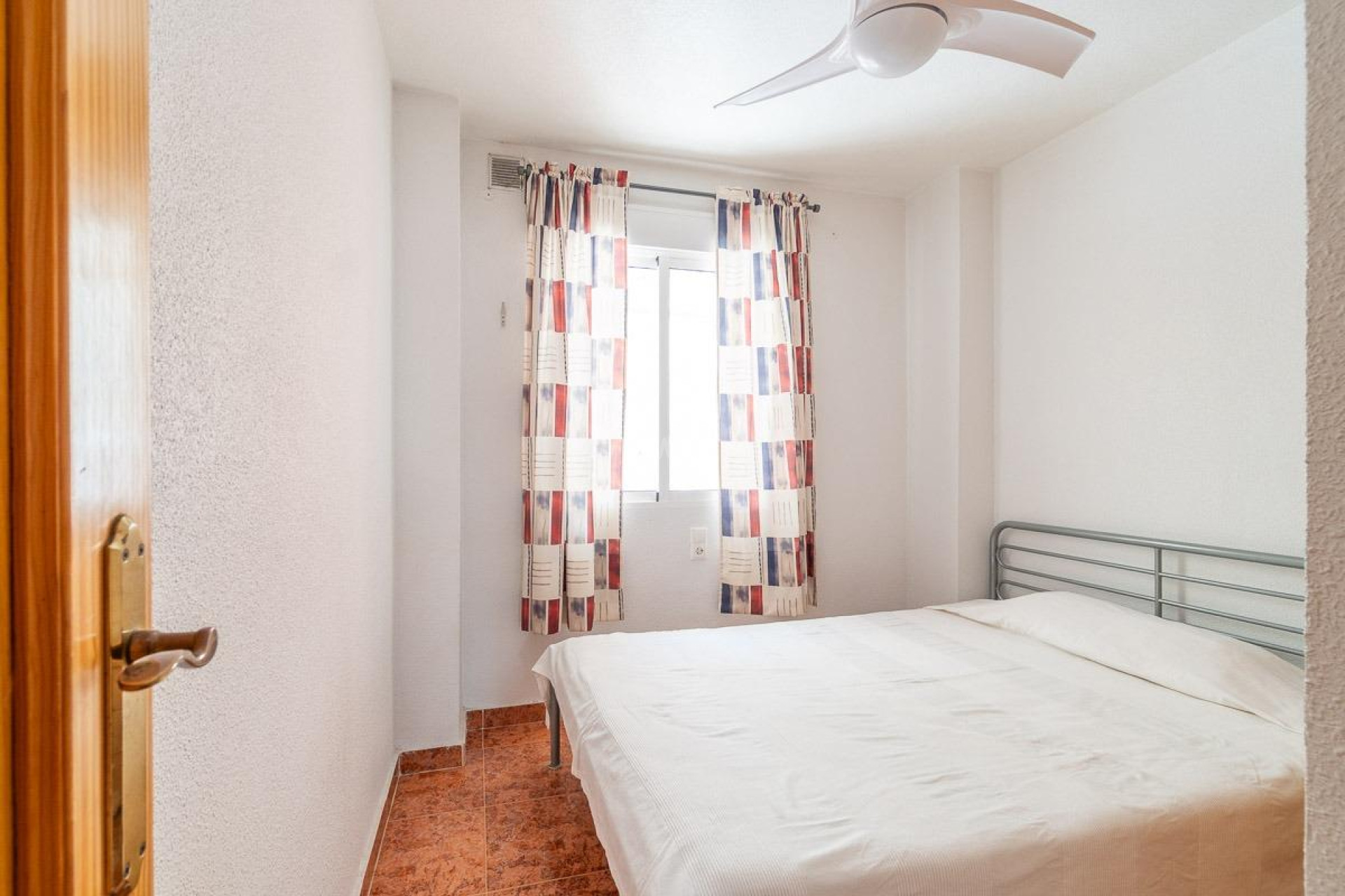 Resale - Apartment / flat - Torrevieja - Nueva Torrevieja