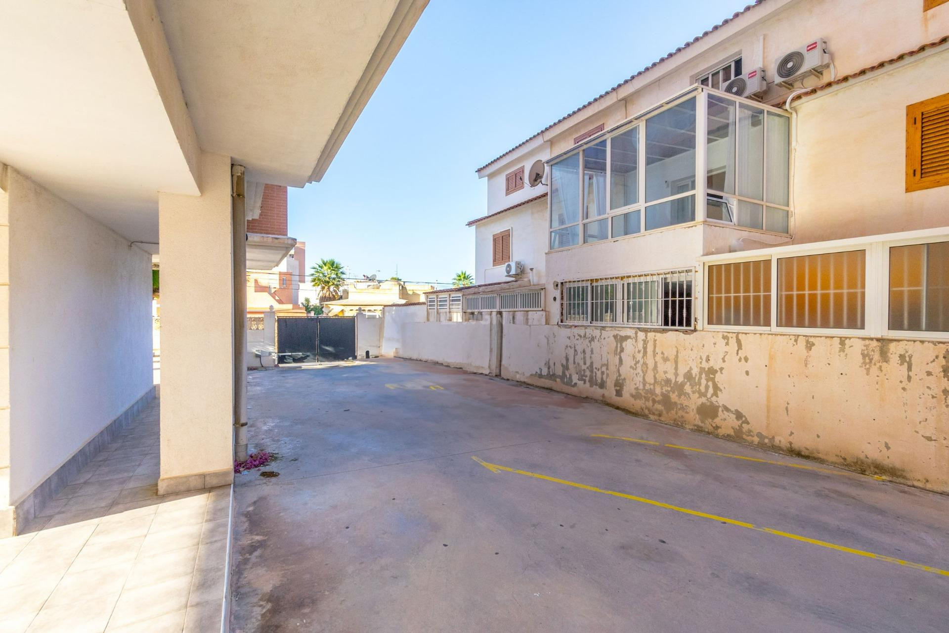 Resale - Apartment / flat - Torrevieja - Nueva Torrevieja