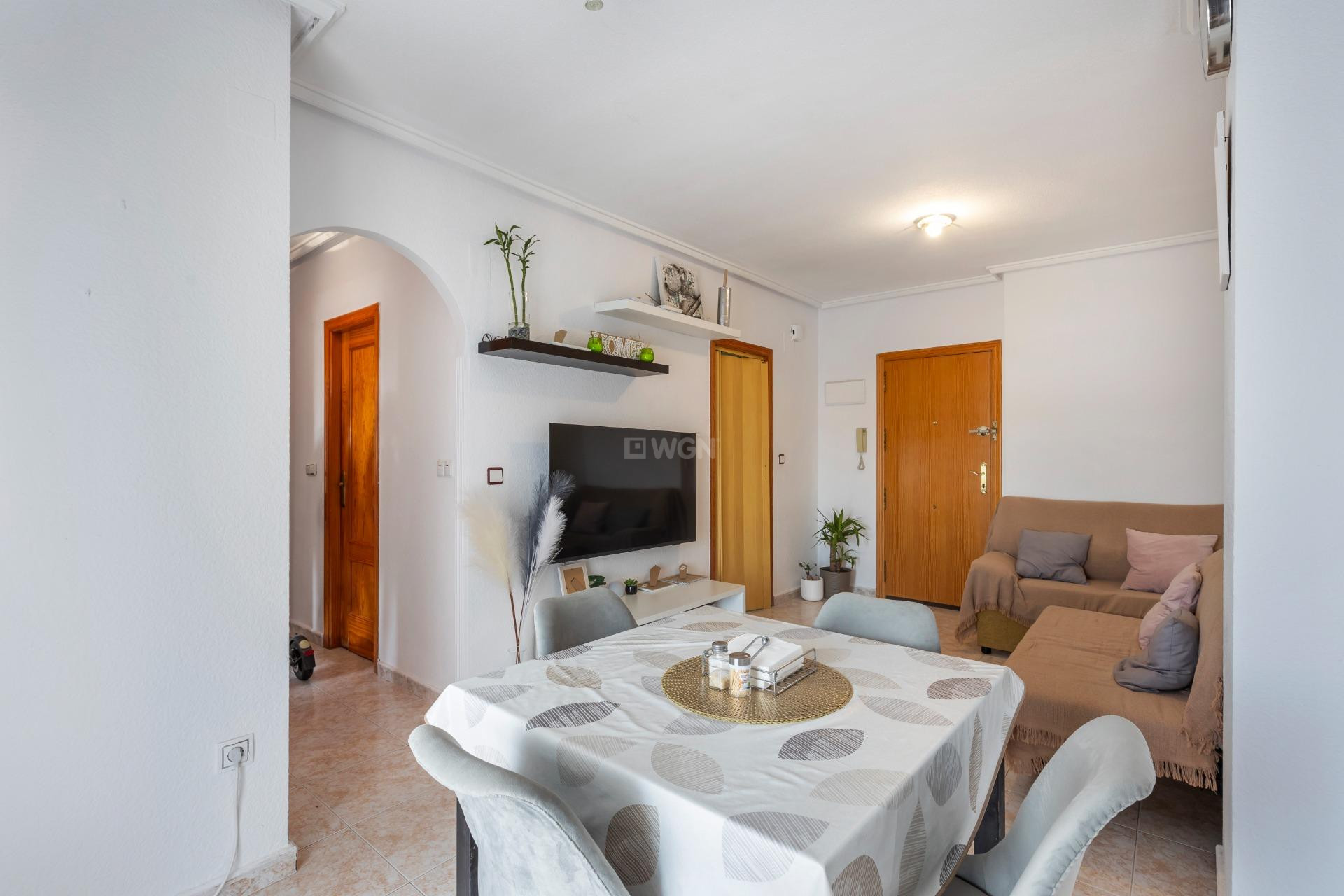 Resale - Apartment / flat - Torrevieja - Nueva Torrevieja