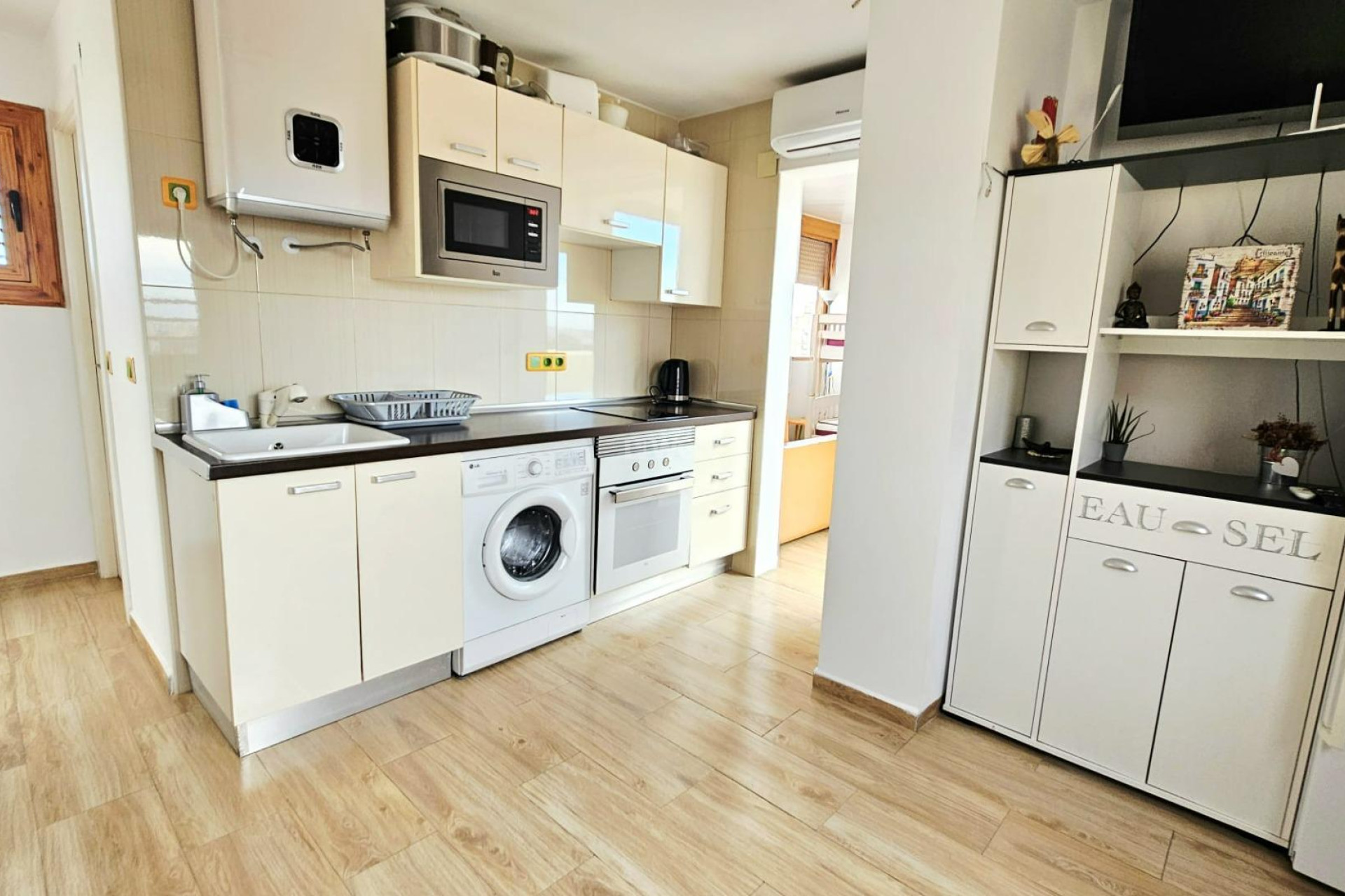 Resale - Apartment / flat - Torrevieja - Nueva Torrevieja