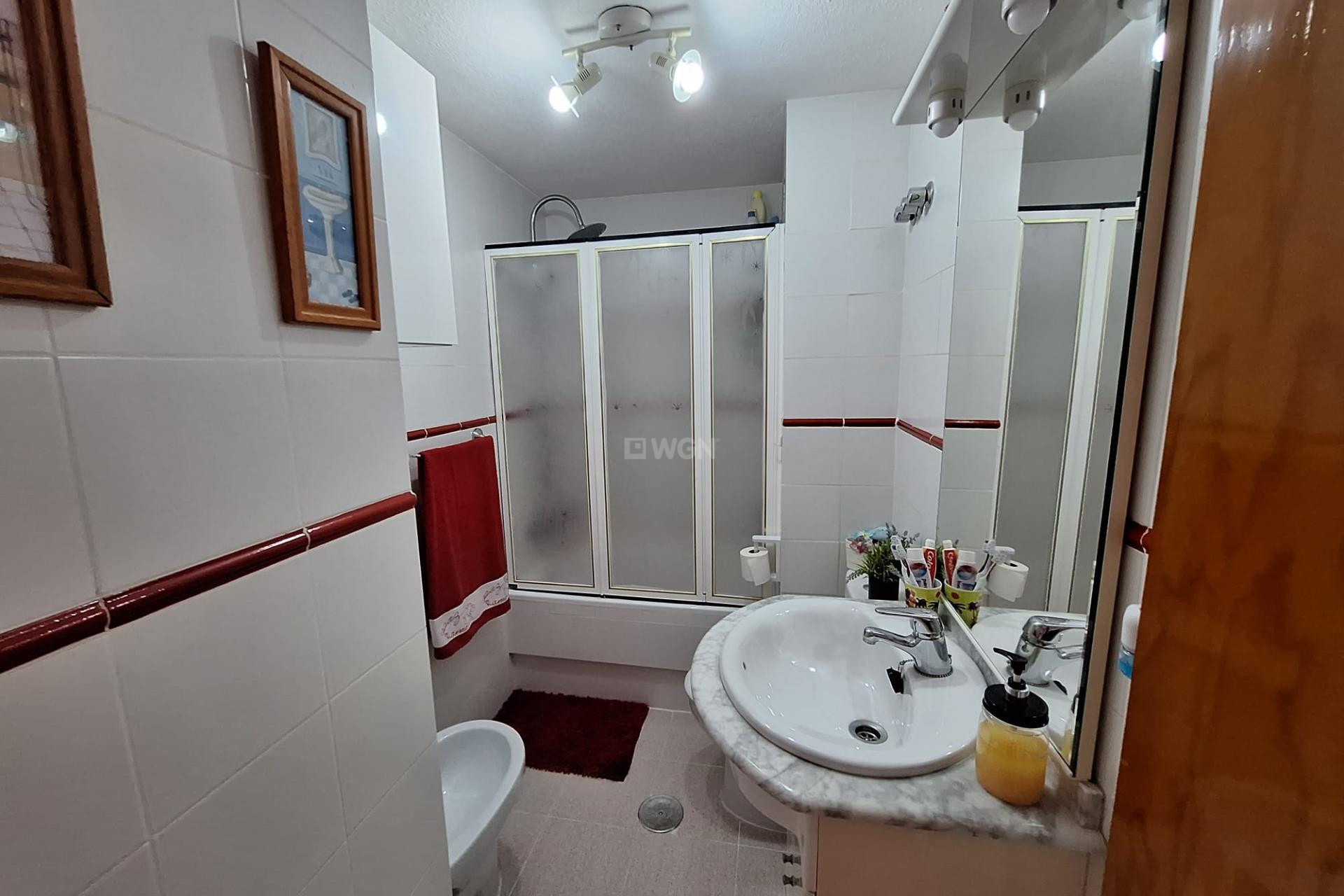 Resale - Apartment / flat - Torrevieja - Nueva Torrevieja