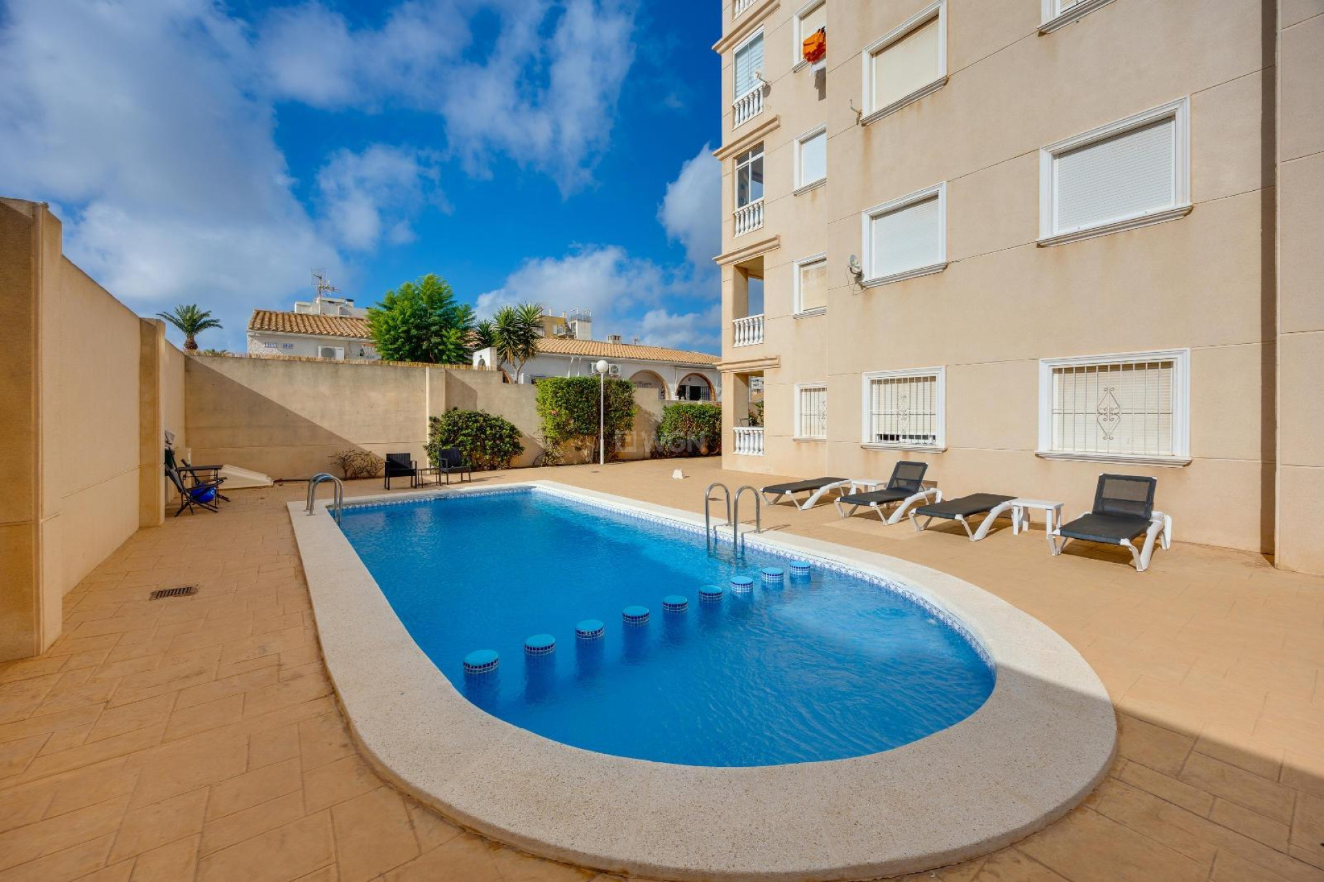 Resale - Apartment / flat - Torrevieja - Nueva Torrevieja