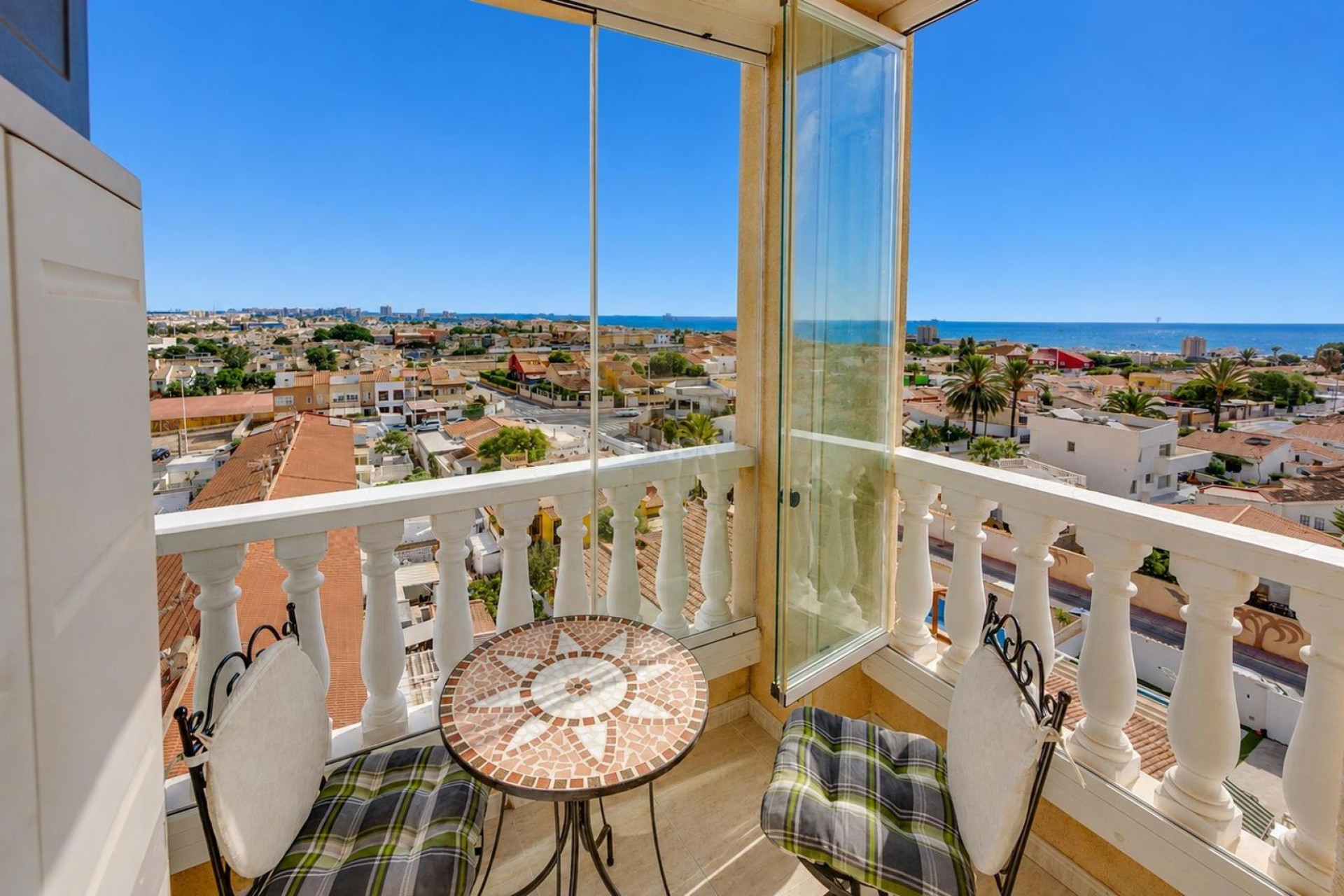 Resale - Apartment / flat - Torrevieja - Nueva Torrevieja