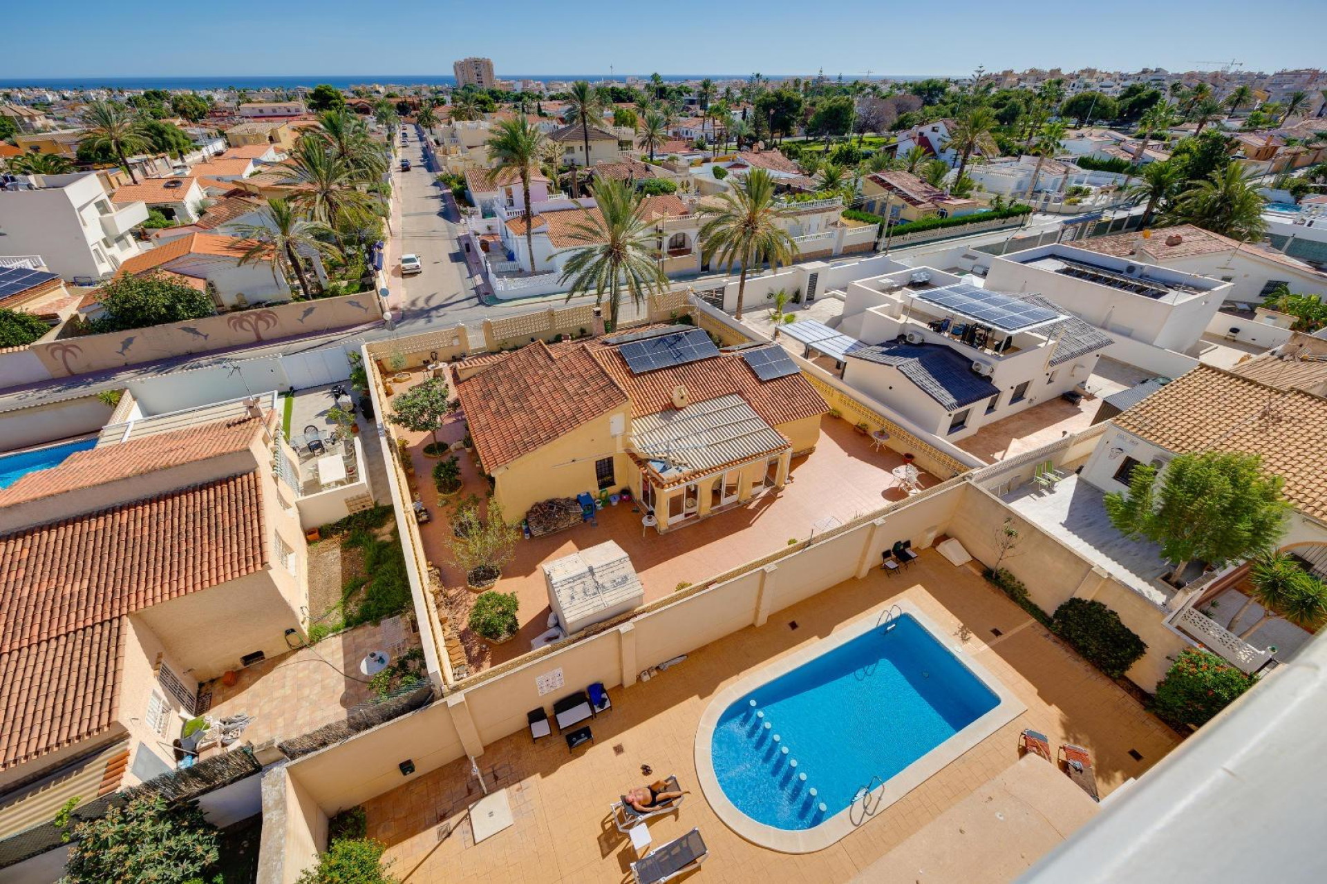 Resale - Apartment / flat - Torrevieja - Nueva Torrevieja