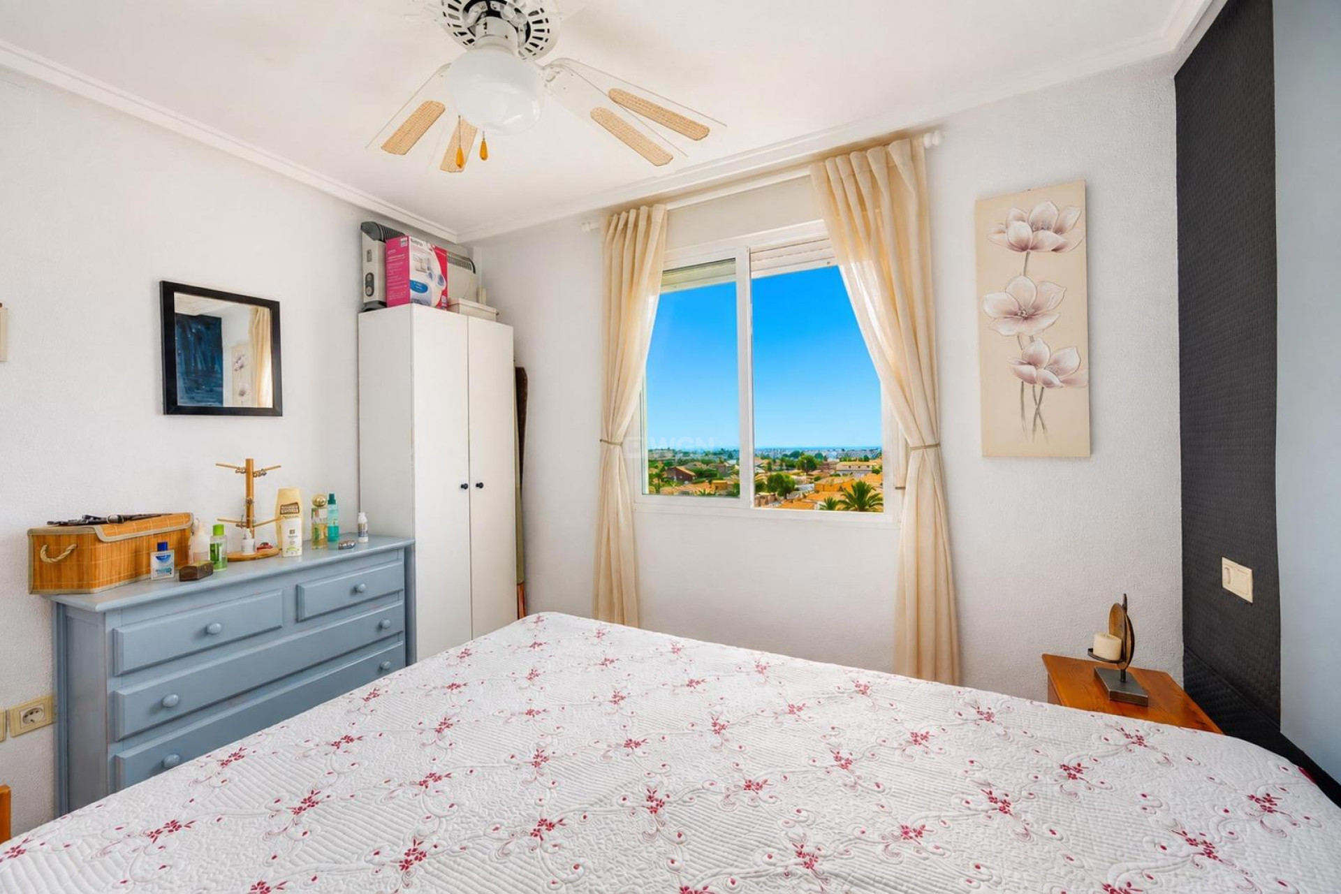 Resale - Apartment / flat - Torrevieja - Nueva Torrevieja