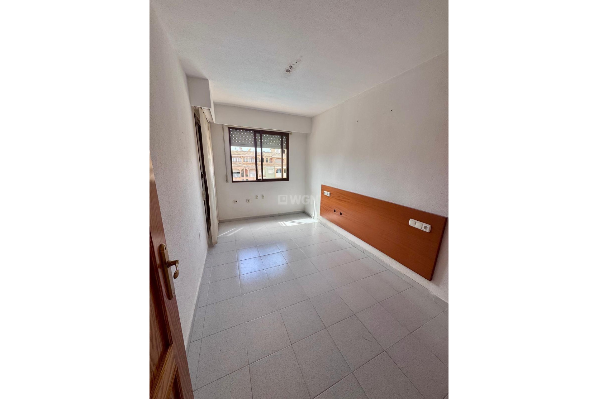 Resale - Apartment / flat - Torrevieja - PARQUE DE LAS NACIONES