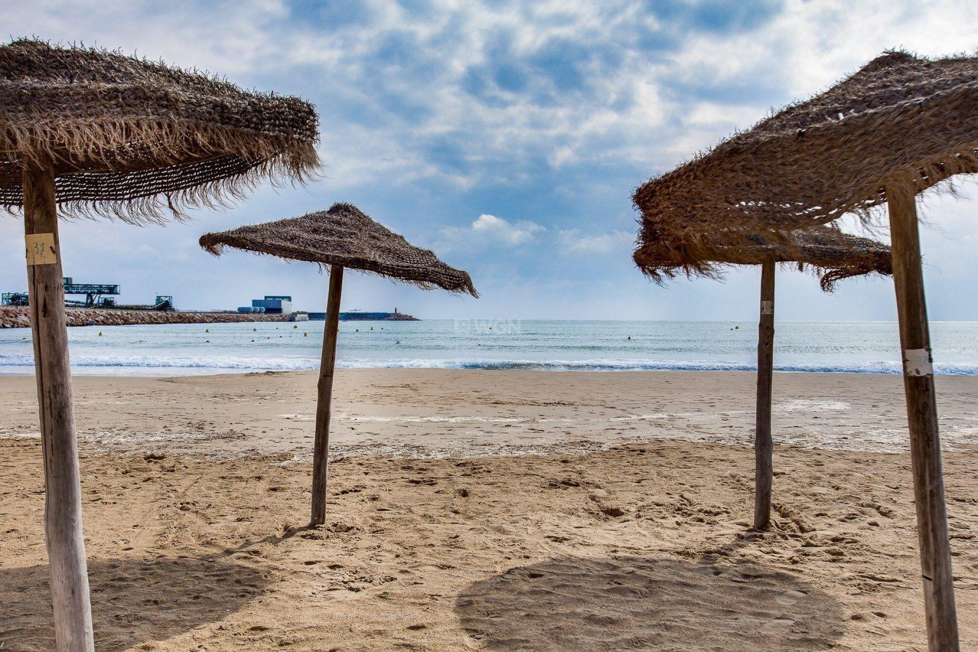 Resale - Apartment / flat - Torrevieja - PARQUE DE LAS NACIONES