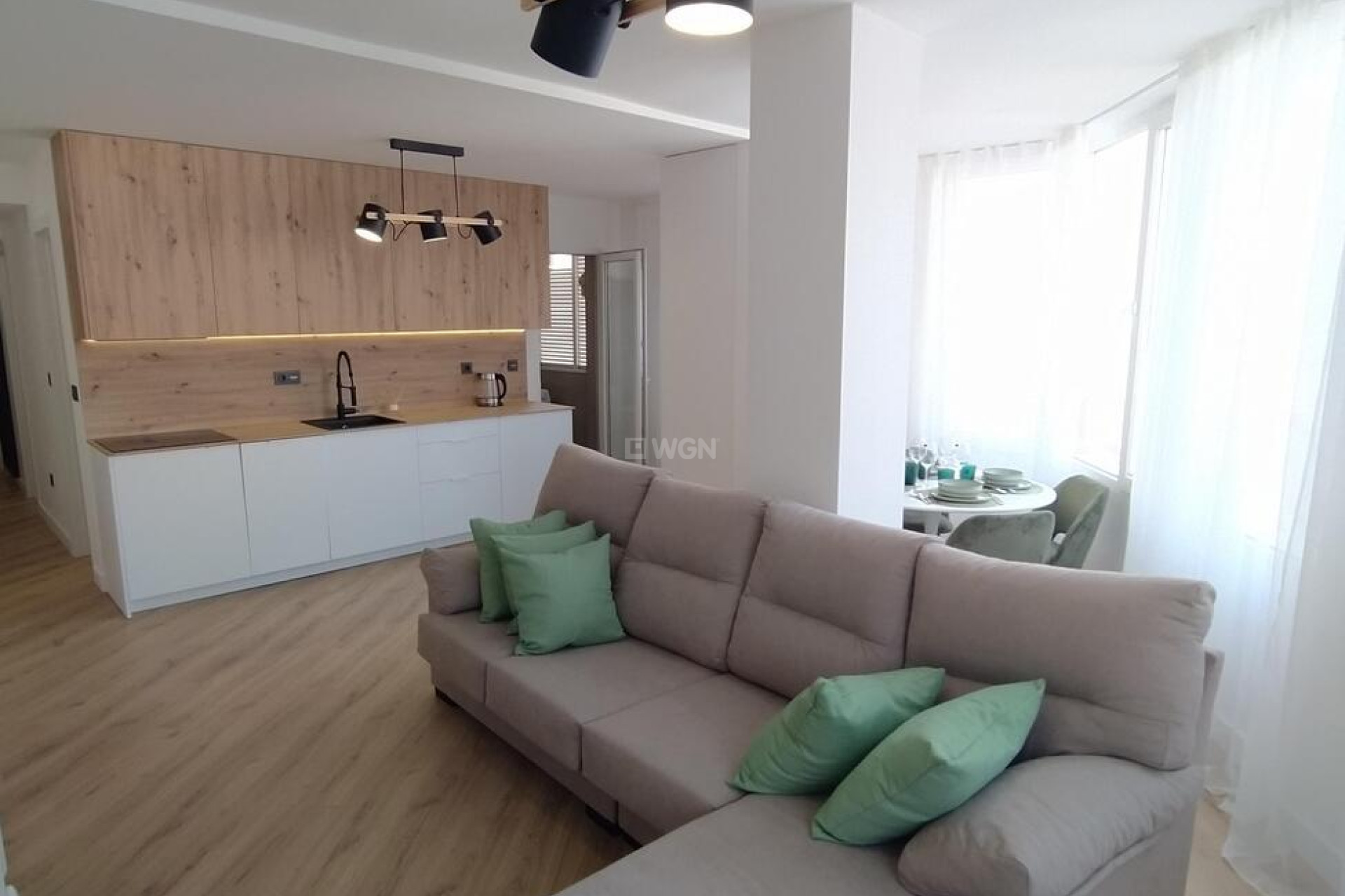 Resale - Apartment / flat - Torrevieja - PARQUE DE LAS NACIONES