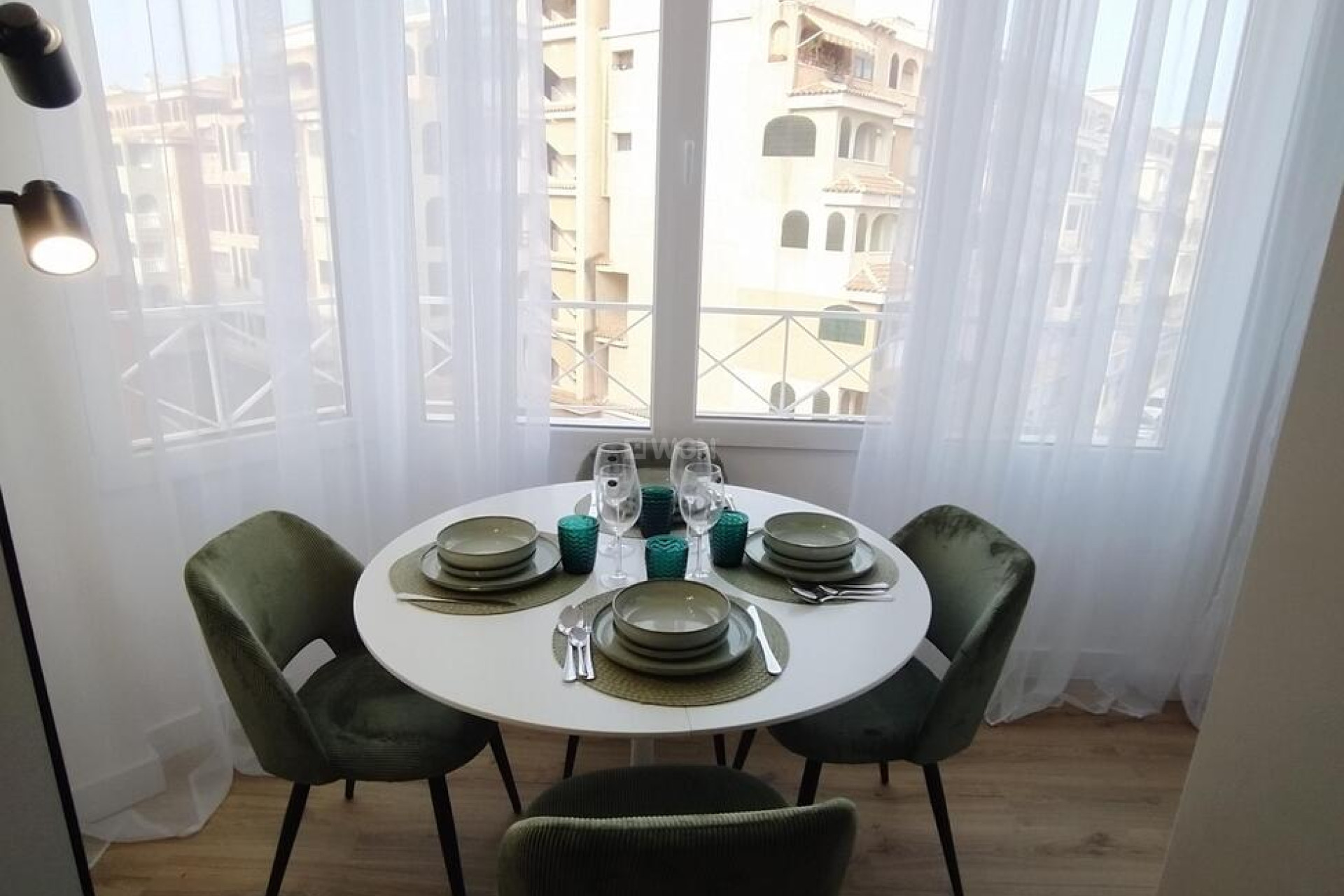 Resale - Apartment / flat - Torrevieja - PARQUE DE LAS NACIONES