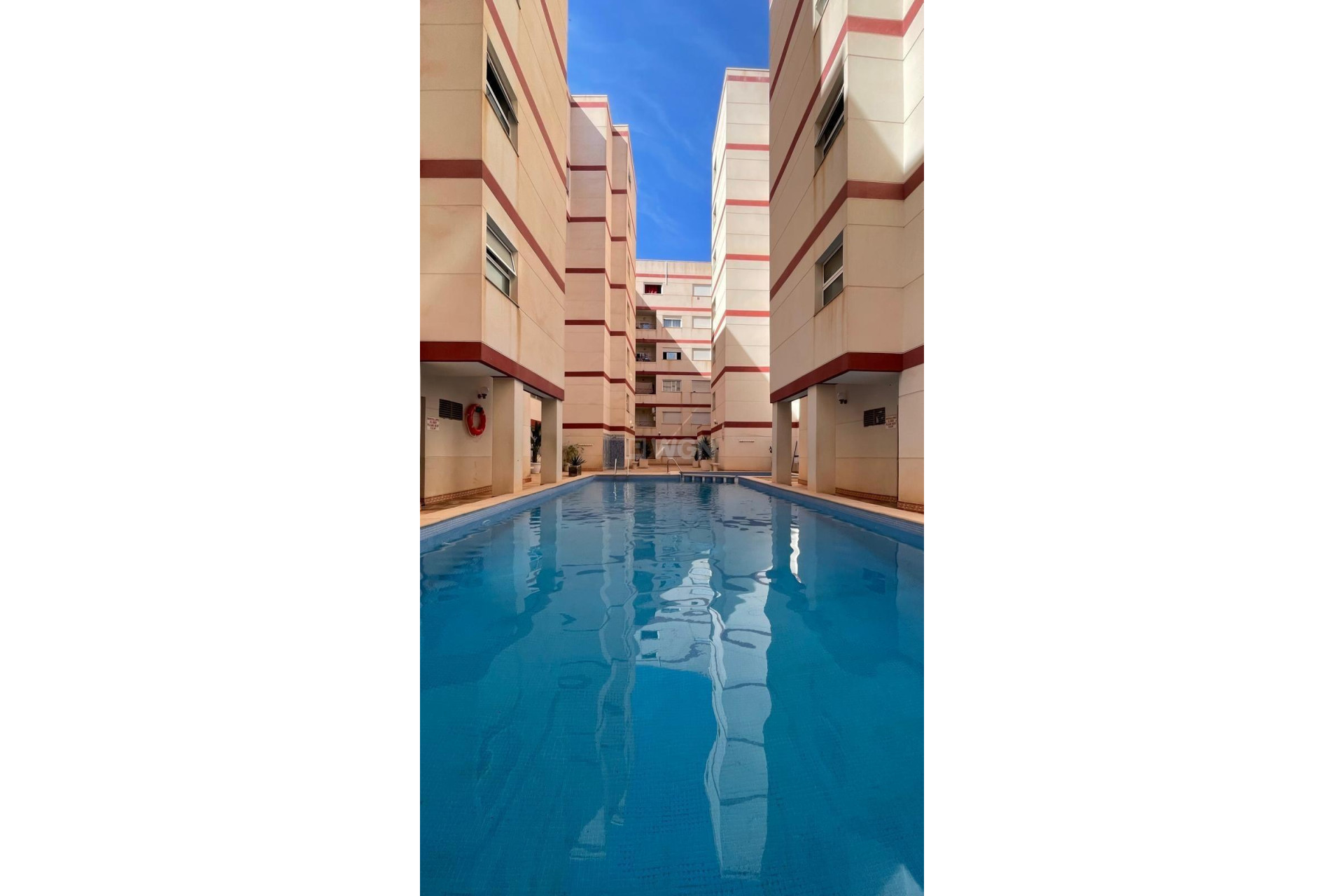 Resale - Apartment / flat - Torrevieja - PARQUE DE LAS NACIONES