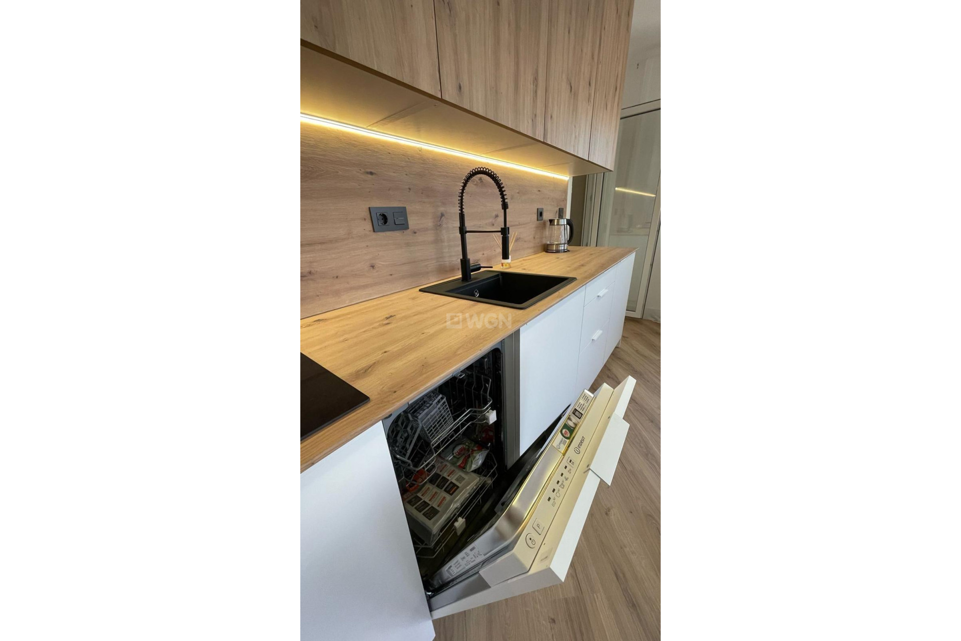 Resale - Apartment / flat - Torrevieja - PARQUE DE LAS NACIONES