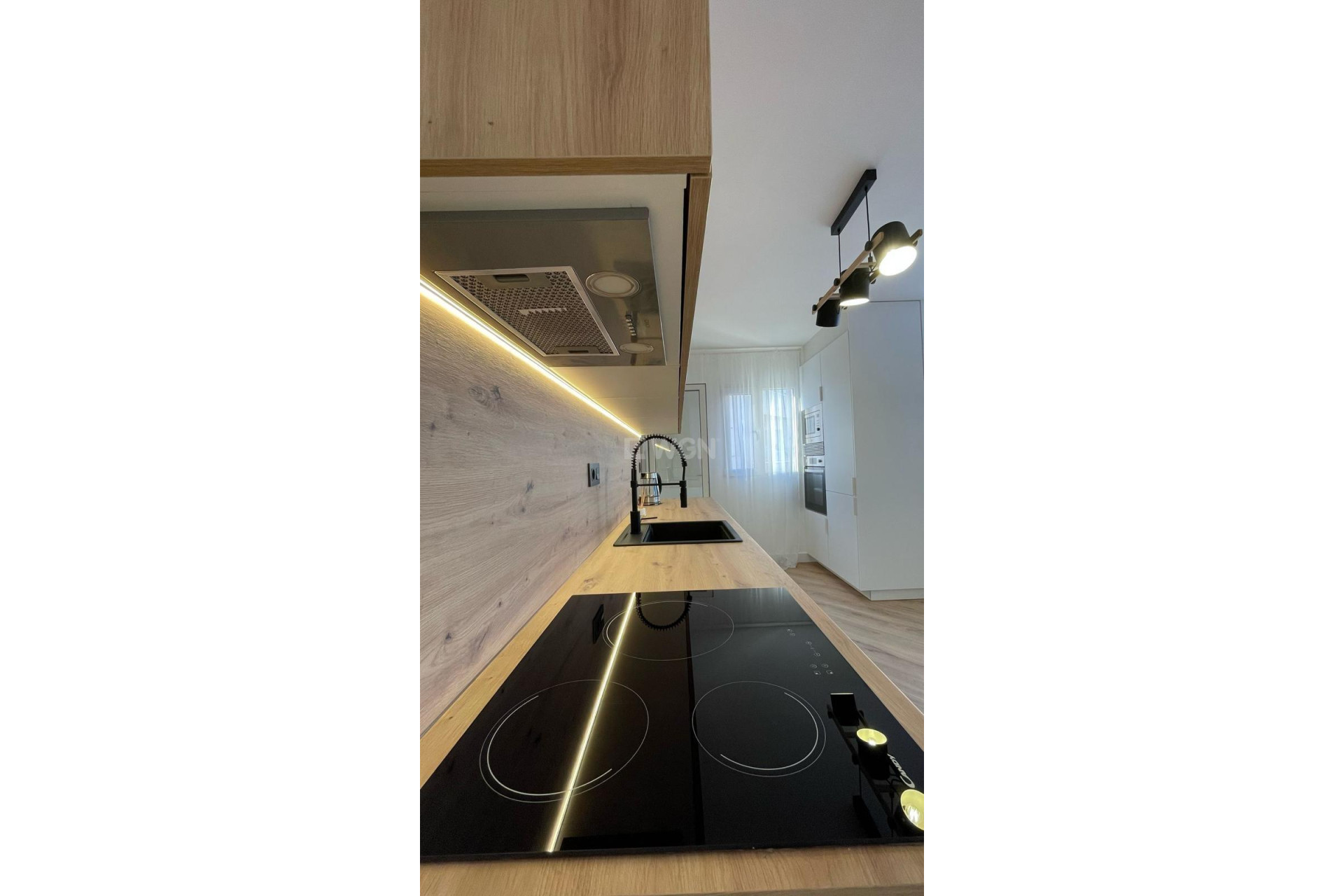 Resale - Apartment / flat - Torrevieja - PARQUE DE LAS NACIONES