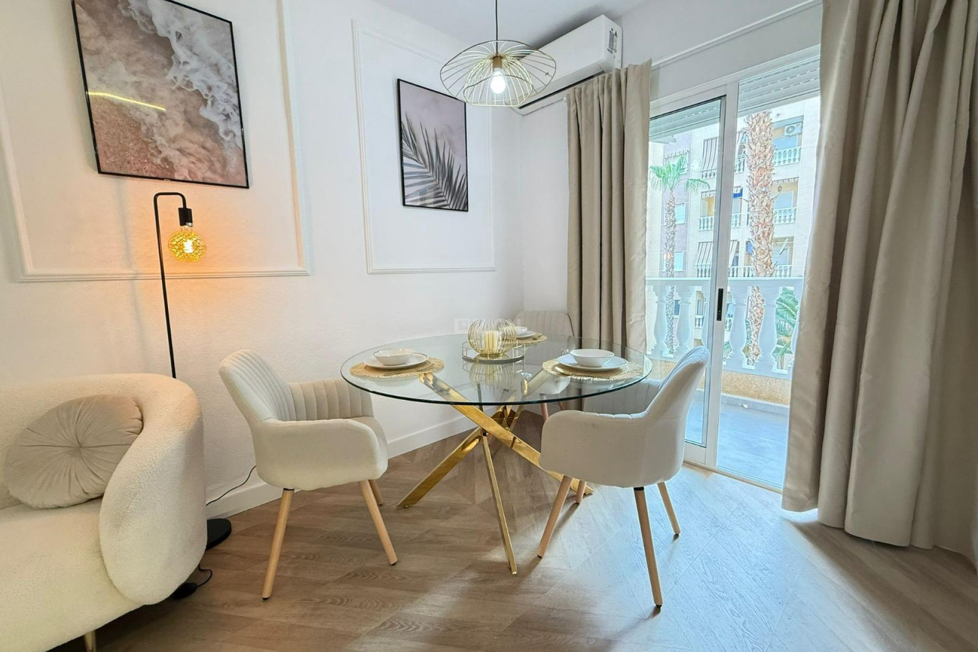 Resale - Apartment / flat - Torrevieja - PARQUE DE LAS NACIONES