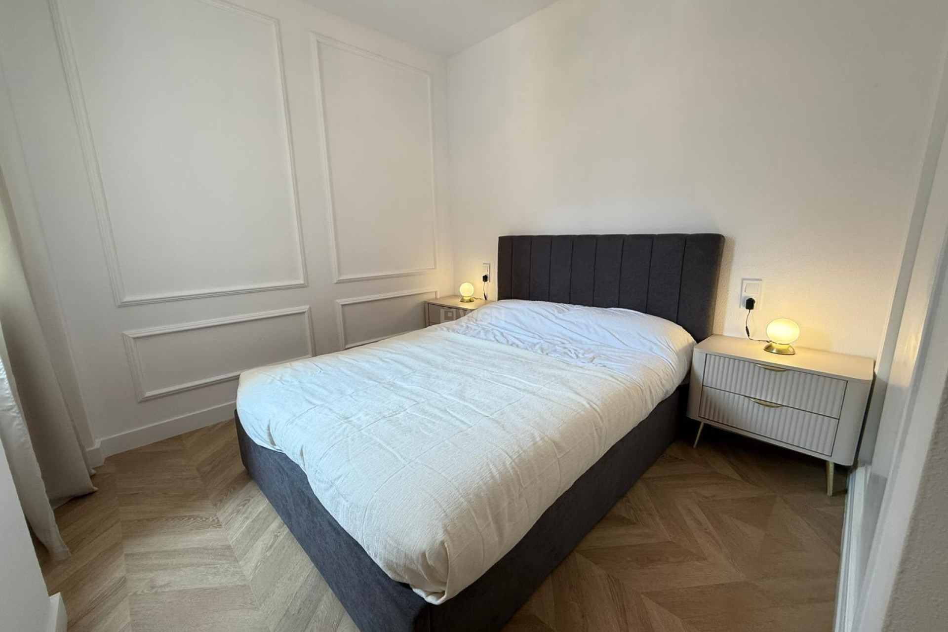 Resale - Apartment / flat - Torrevieja - PARQUE DE LAS NACIONES