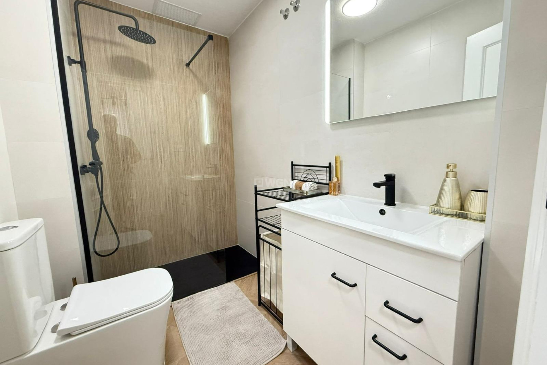 Resale - Apartment / flat - Torrevieja - PARQUE DE LAS NACIONES