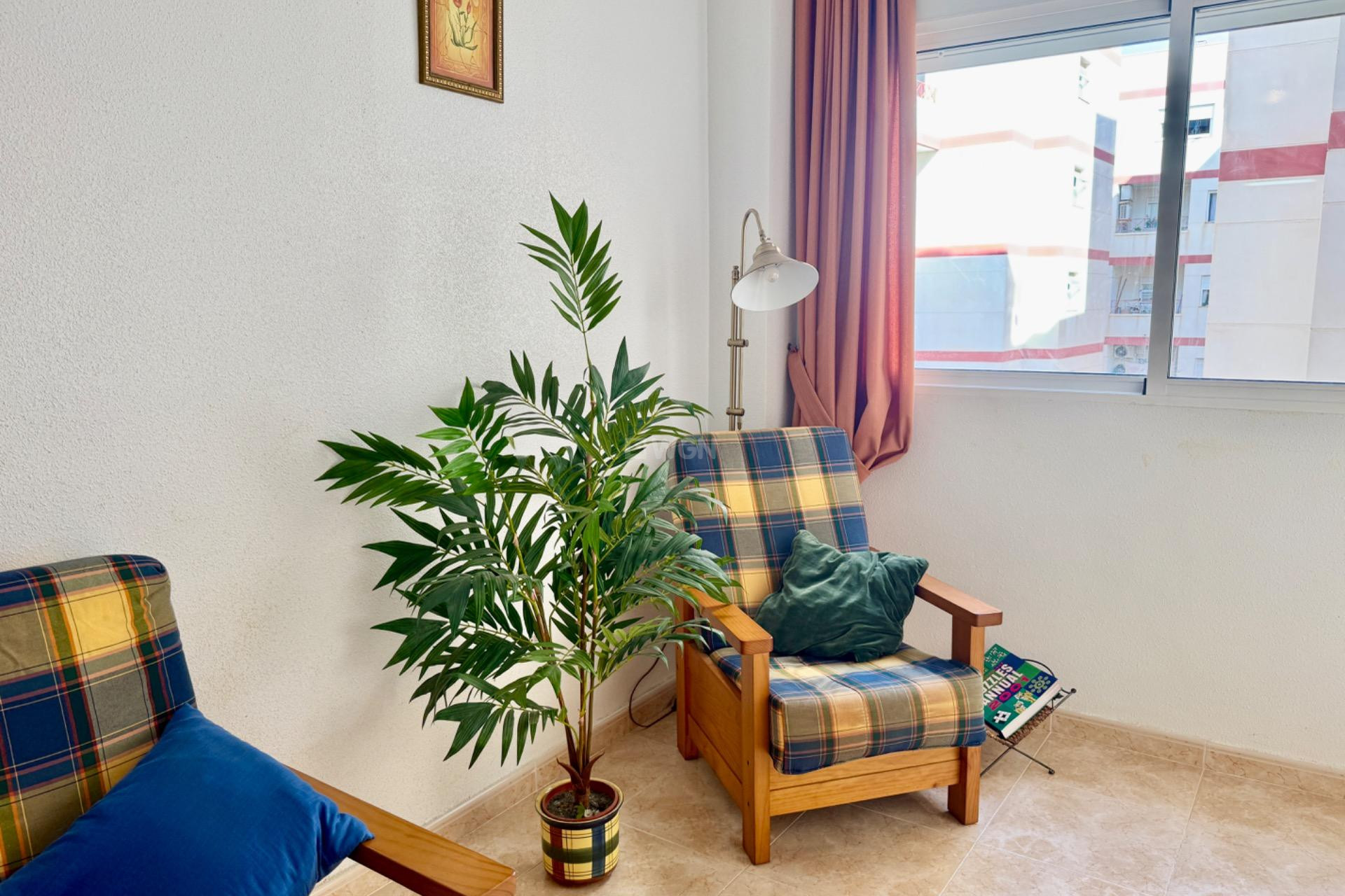 Resale - Apartment / flat - Torrevieja - PARQUE DE LAS NACIONES