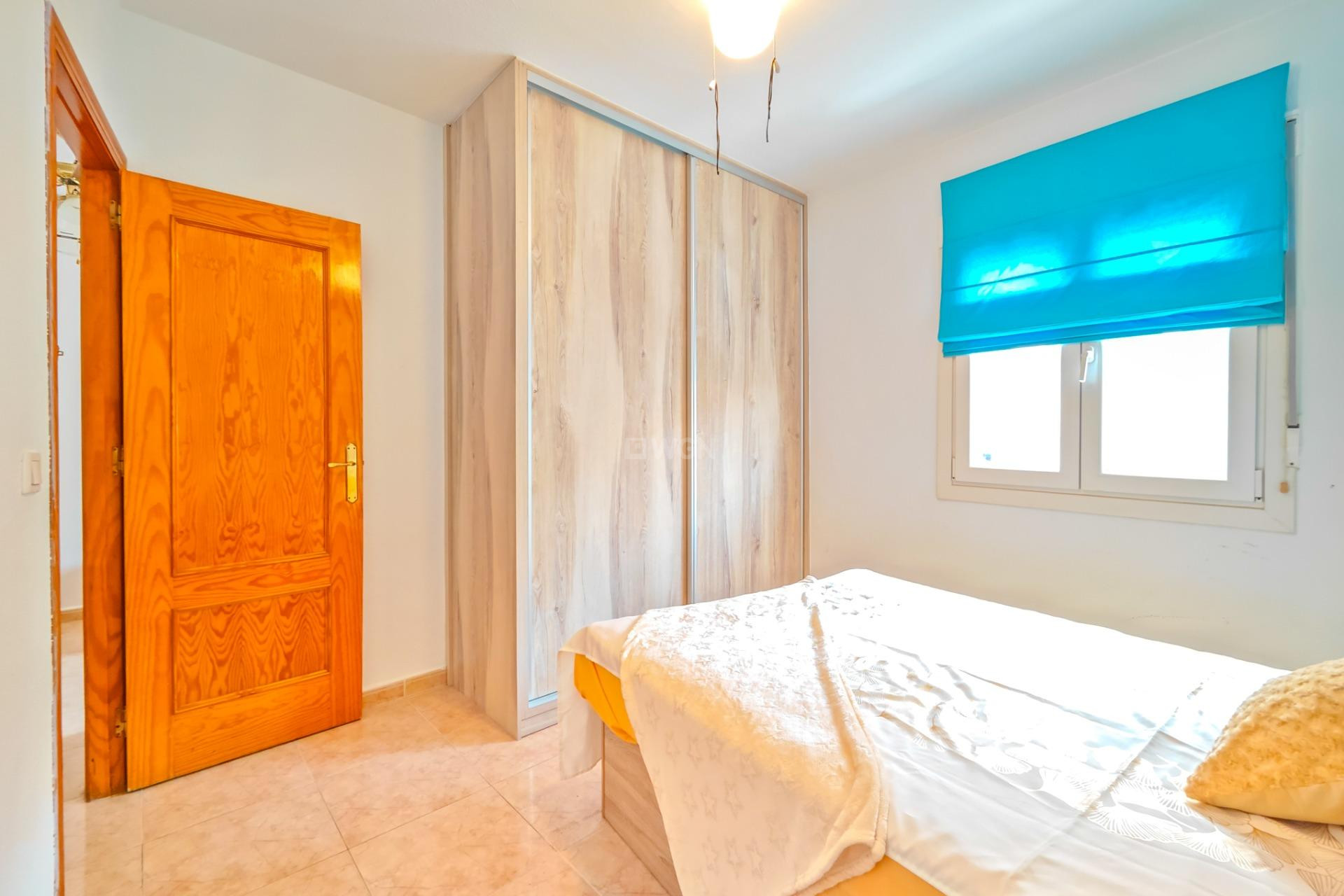 Resale - Apartment / flat - Torrevieja - PARQUE DE LAS NACIONES