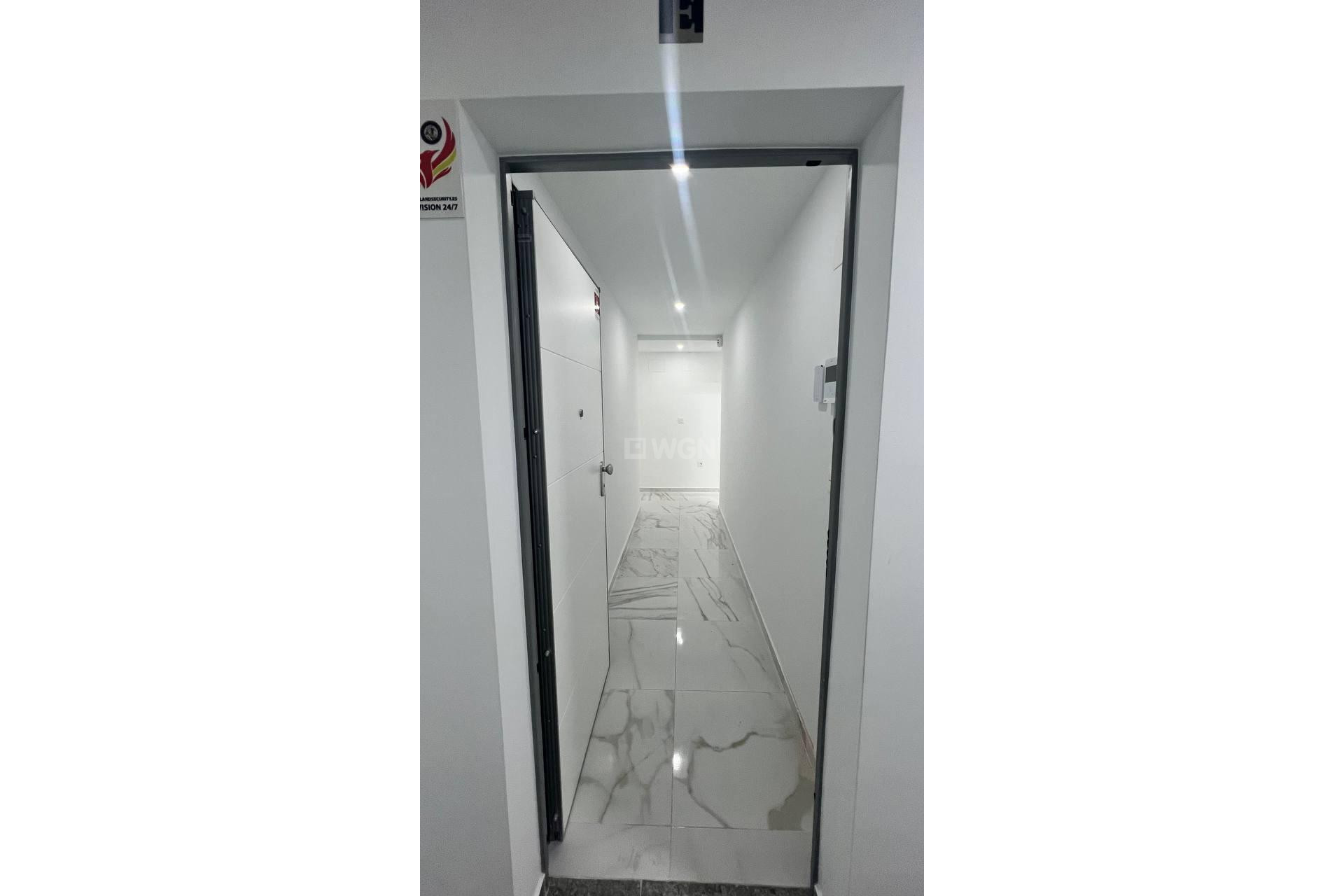 Resale - Apartment / flat - Torrevieja - PARQUE DE LAS NACIONES