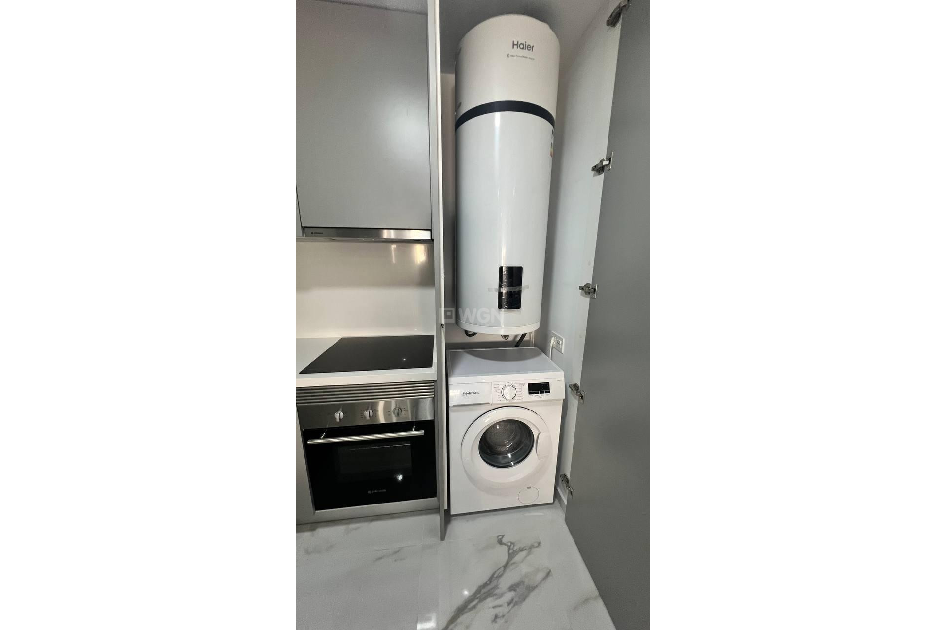 Resale - Apartment / flat - Torrevieja - PARQUE DE LAS NACIONES