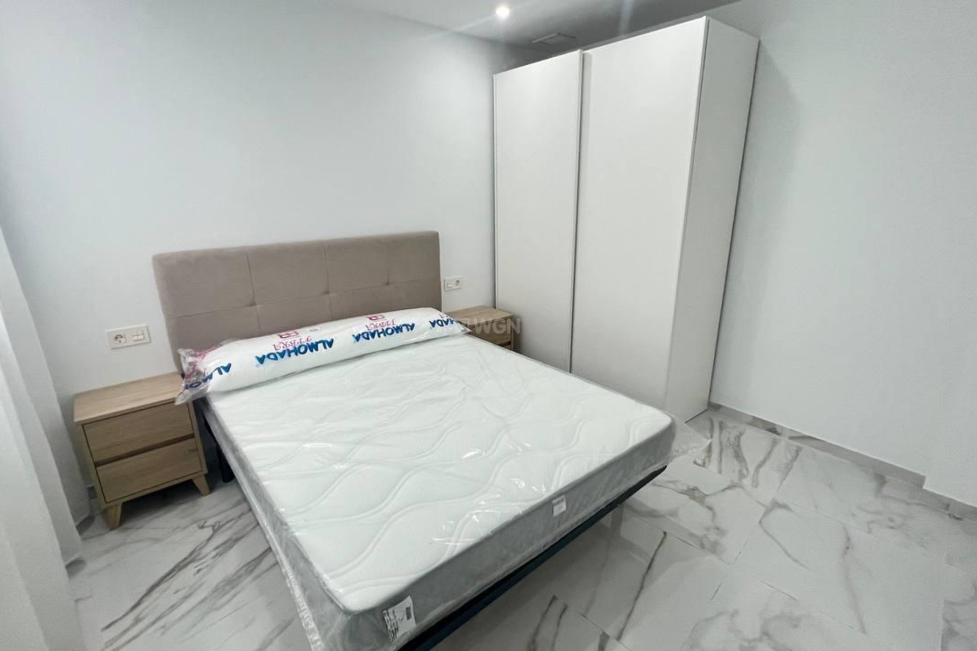 Resale - Apartment / flat - Torrevieja - PARQUE DE LAS NACIONES