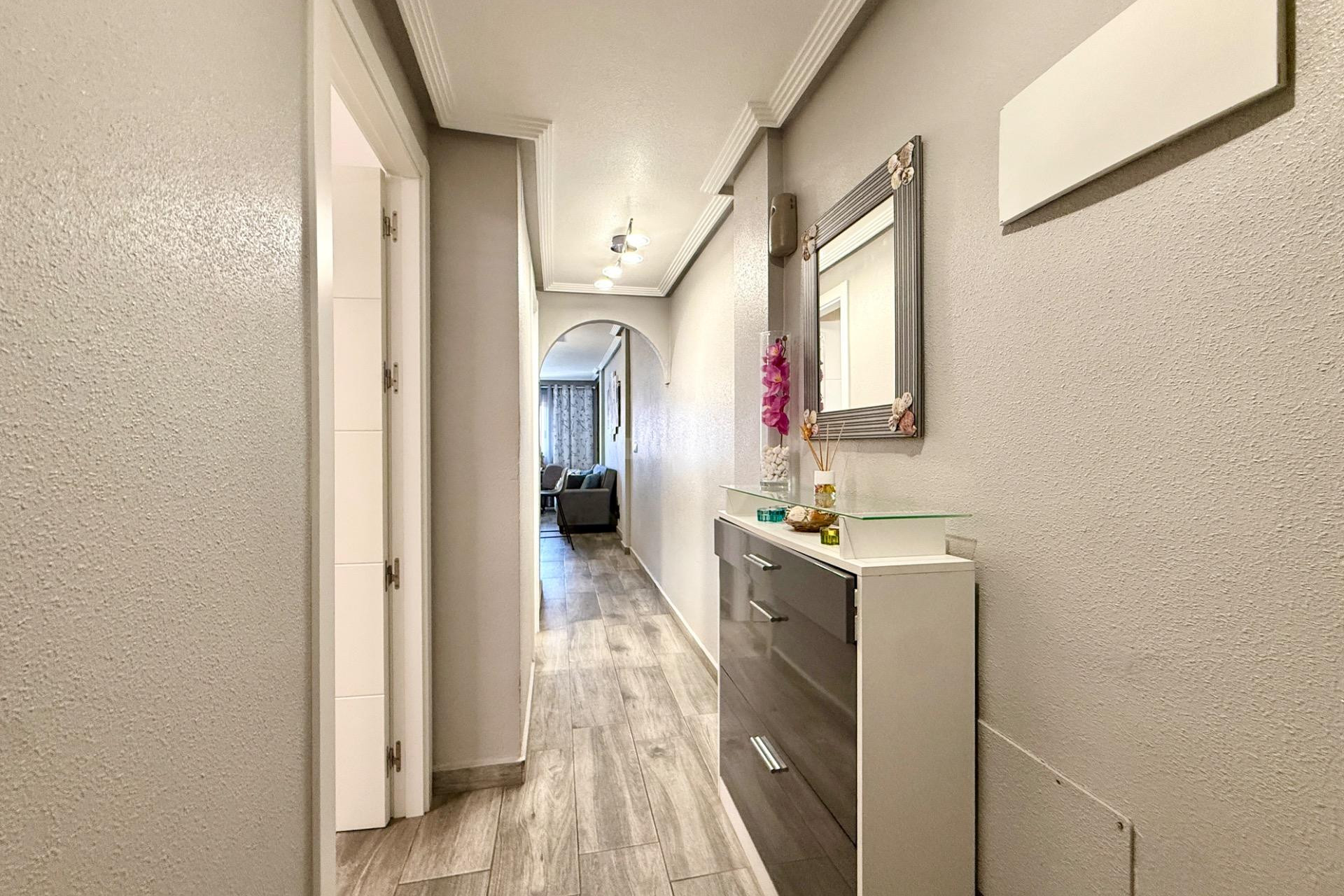 Resale - Apartment / flat - Torrevieja - PARQUE DE LAS NACIONES