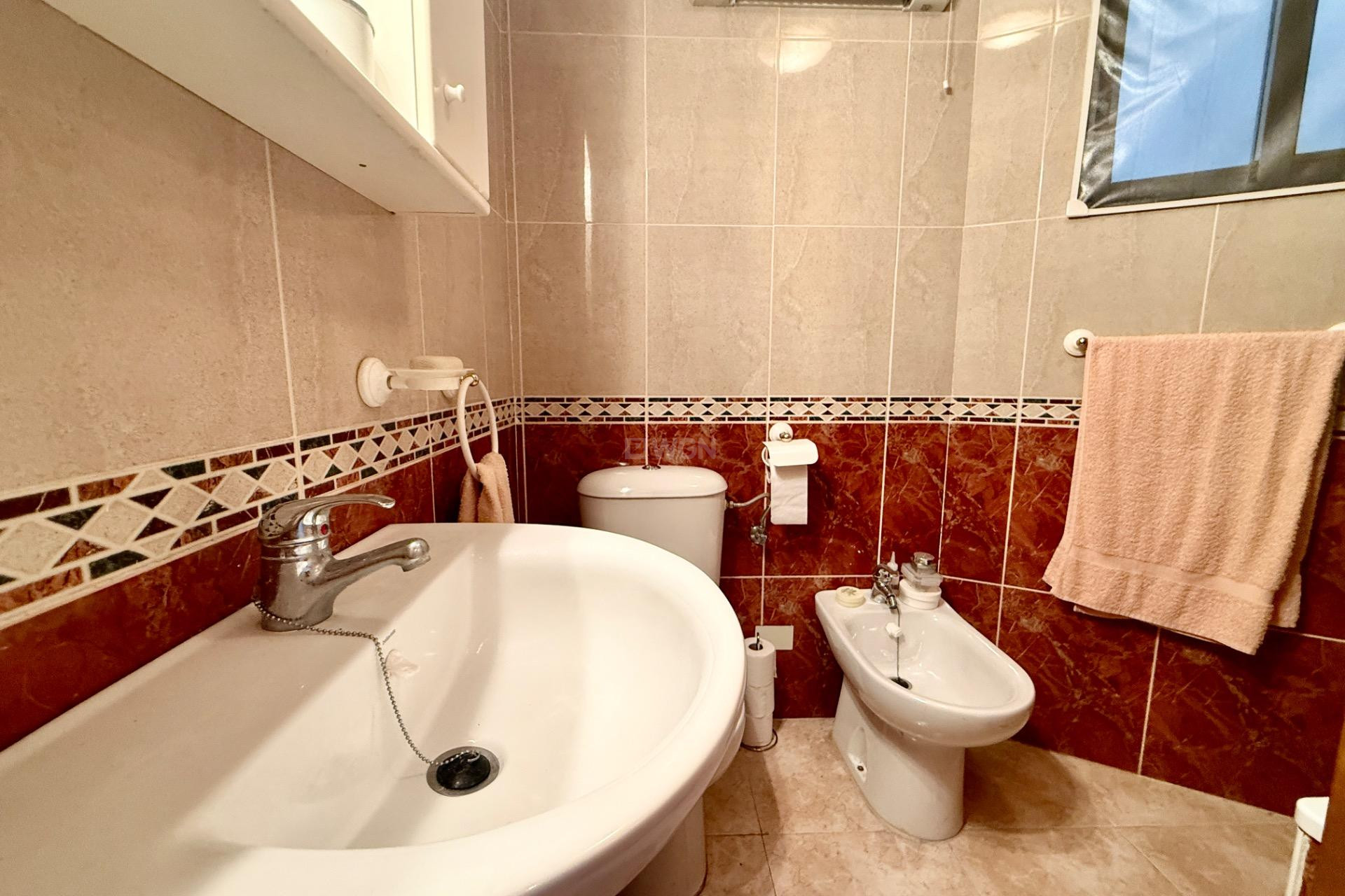 Resale - Apartment / flat - Torrevieja - PARQUE DE LAS NACIONES