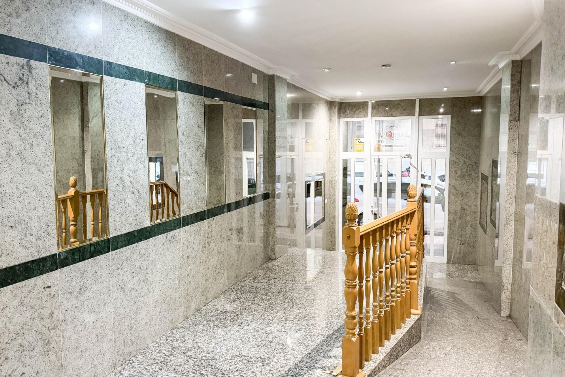 Resale - Apartment / flat - Torrevieja - PARQUE DE LAS NACIONES