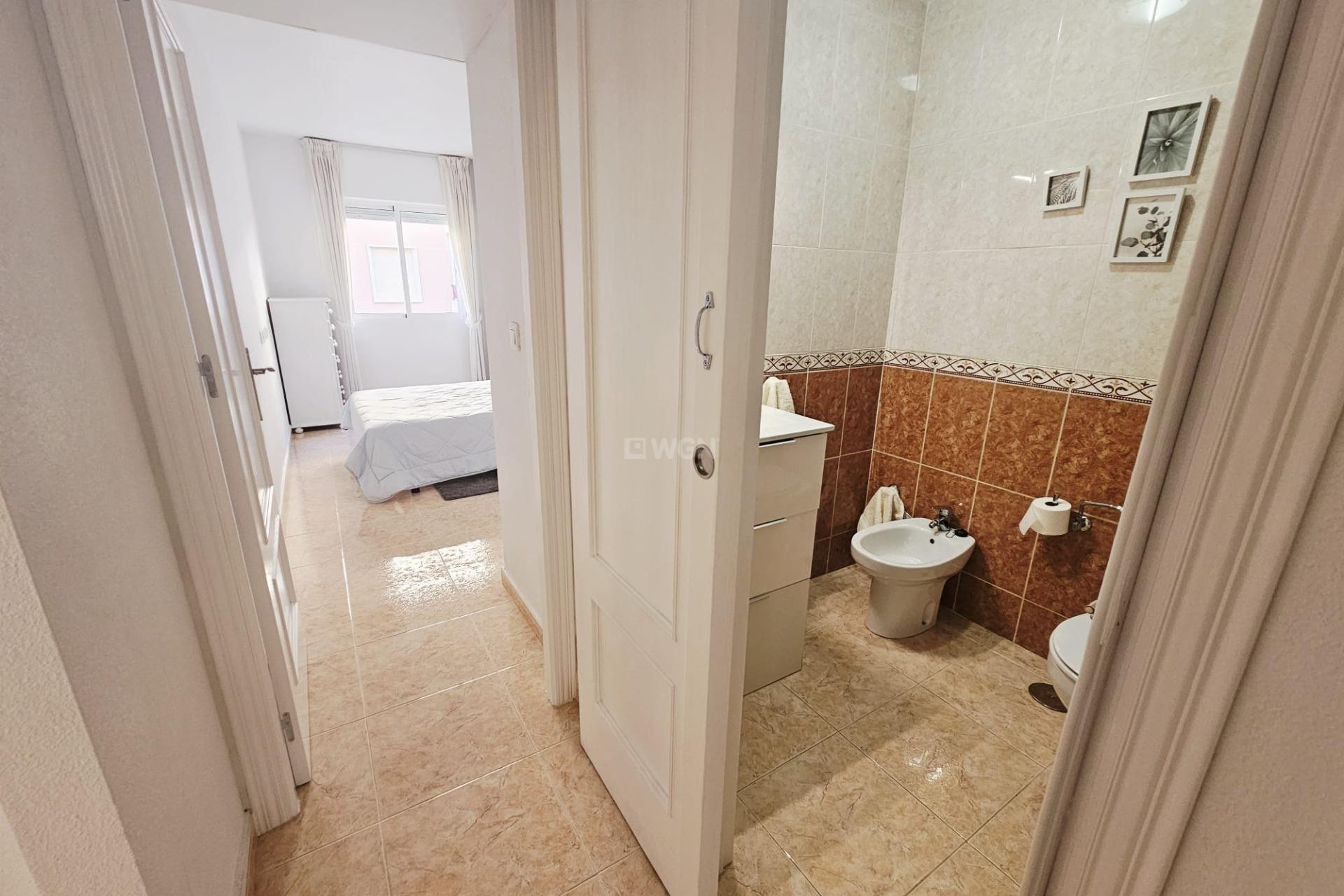 Resale - Apartment / flat - Torrevieja - PARQUE DE LAS NACIONES