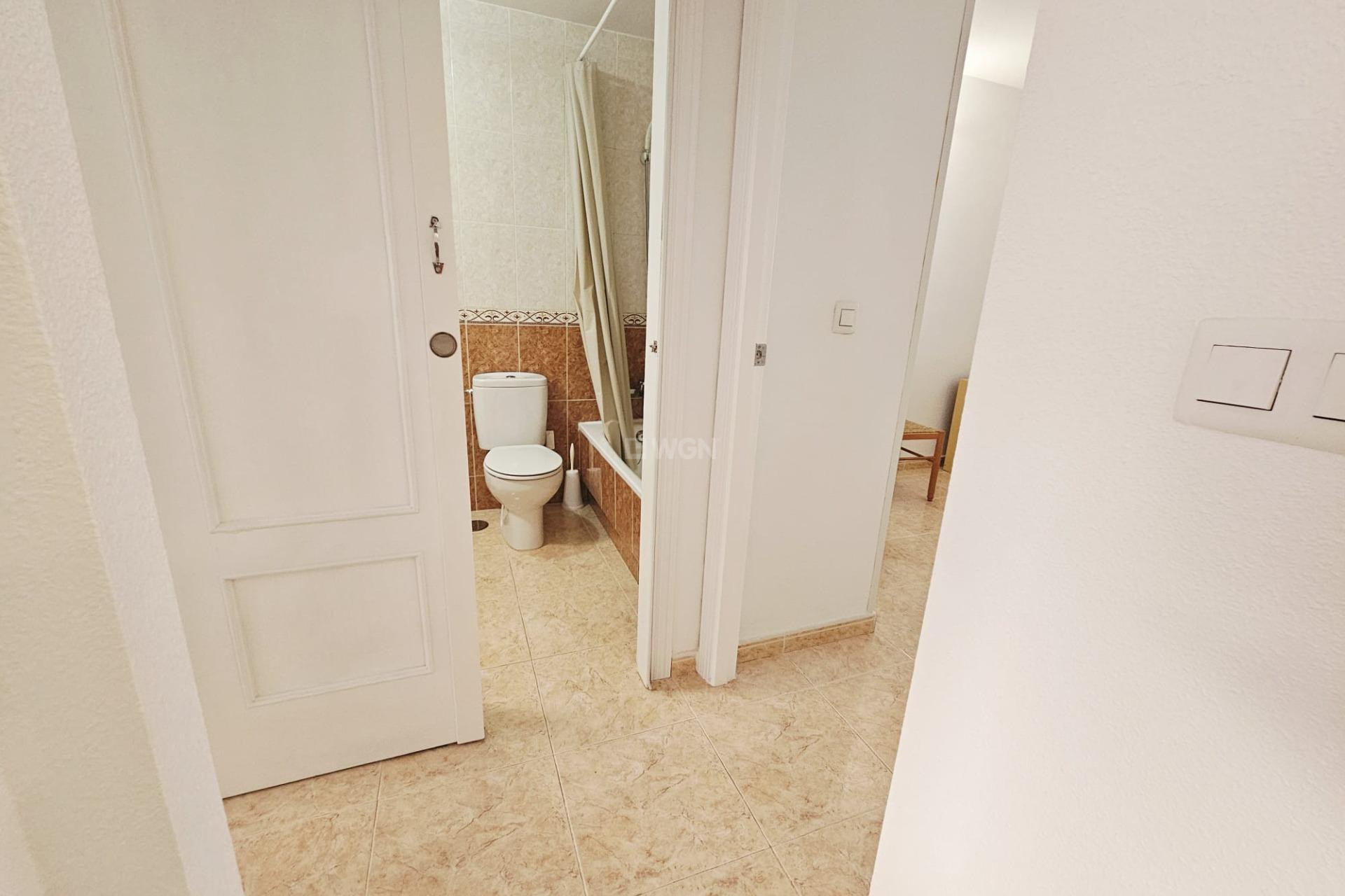 Resale - Apartment / flat - Torrevieja - PARQUE DE LAS NACIONES