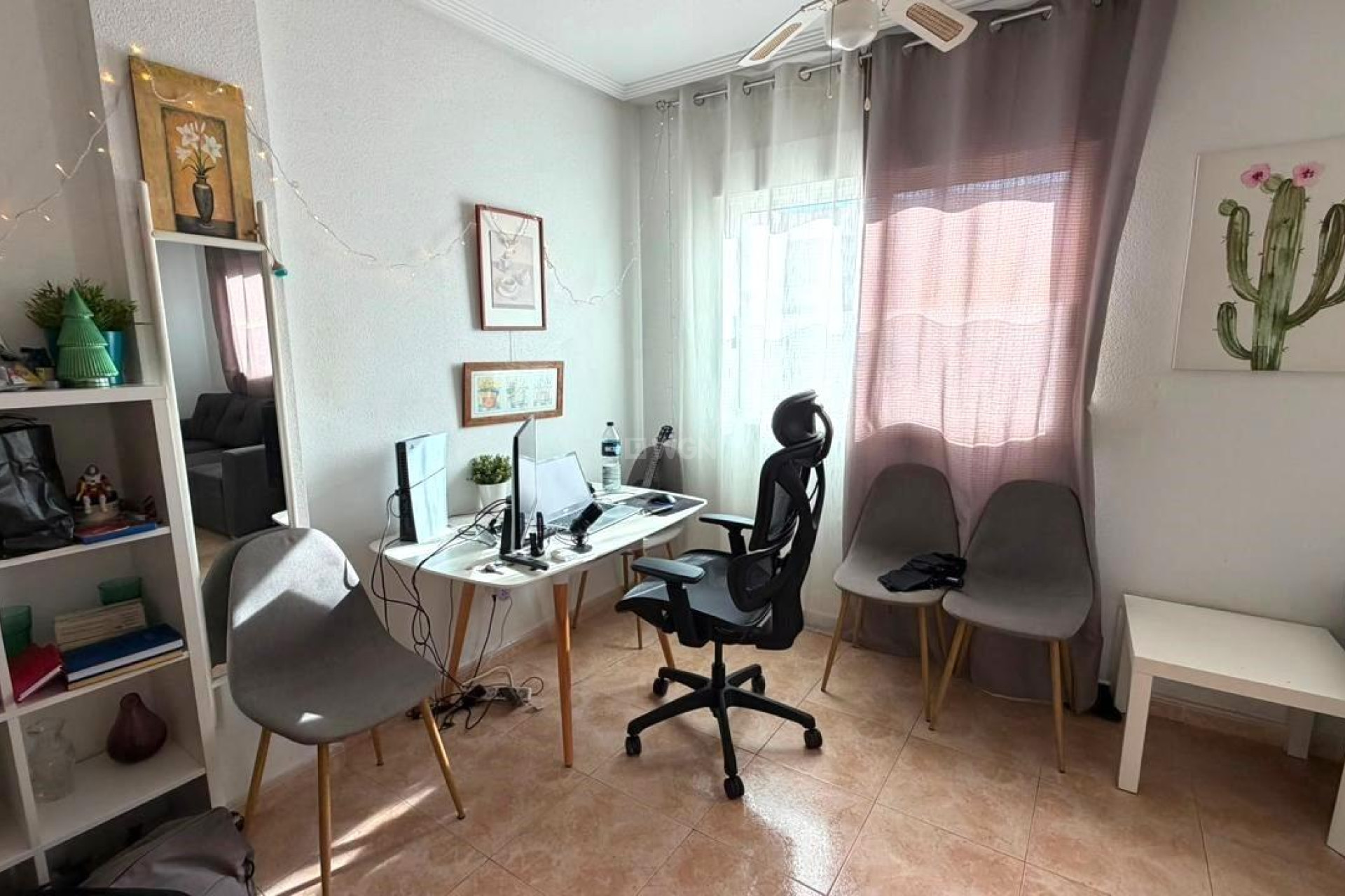 Resale - Apartment / flat - Torrevieja - PARQUE DE LAS NACIONES
