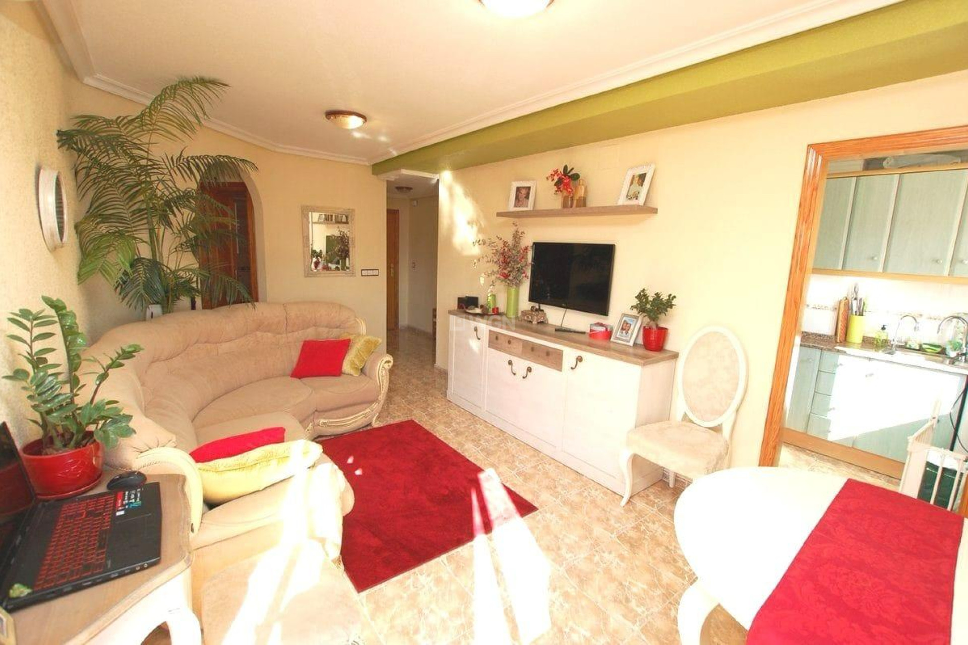 Resale - Apartment / flat - Torrevieja - Parque Las Naciones