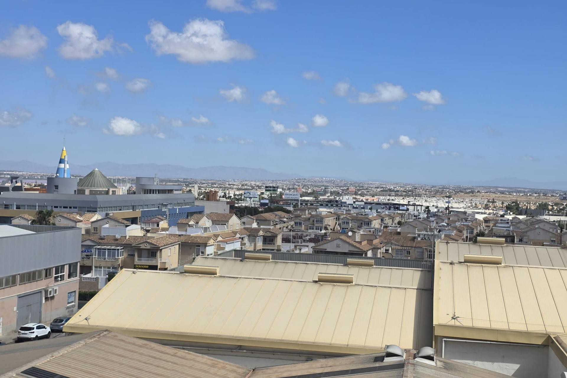 Resale - Apartment / flat - Torrevieja - Parque Las Naciones