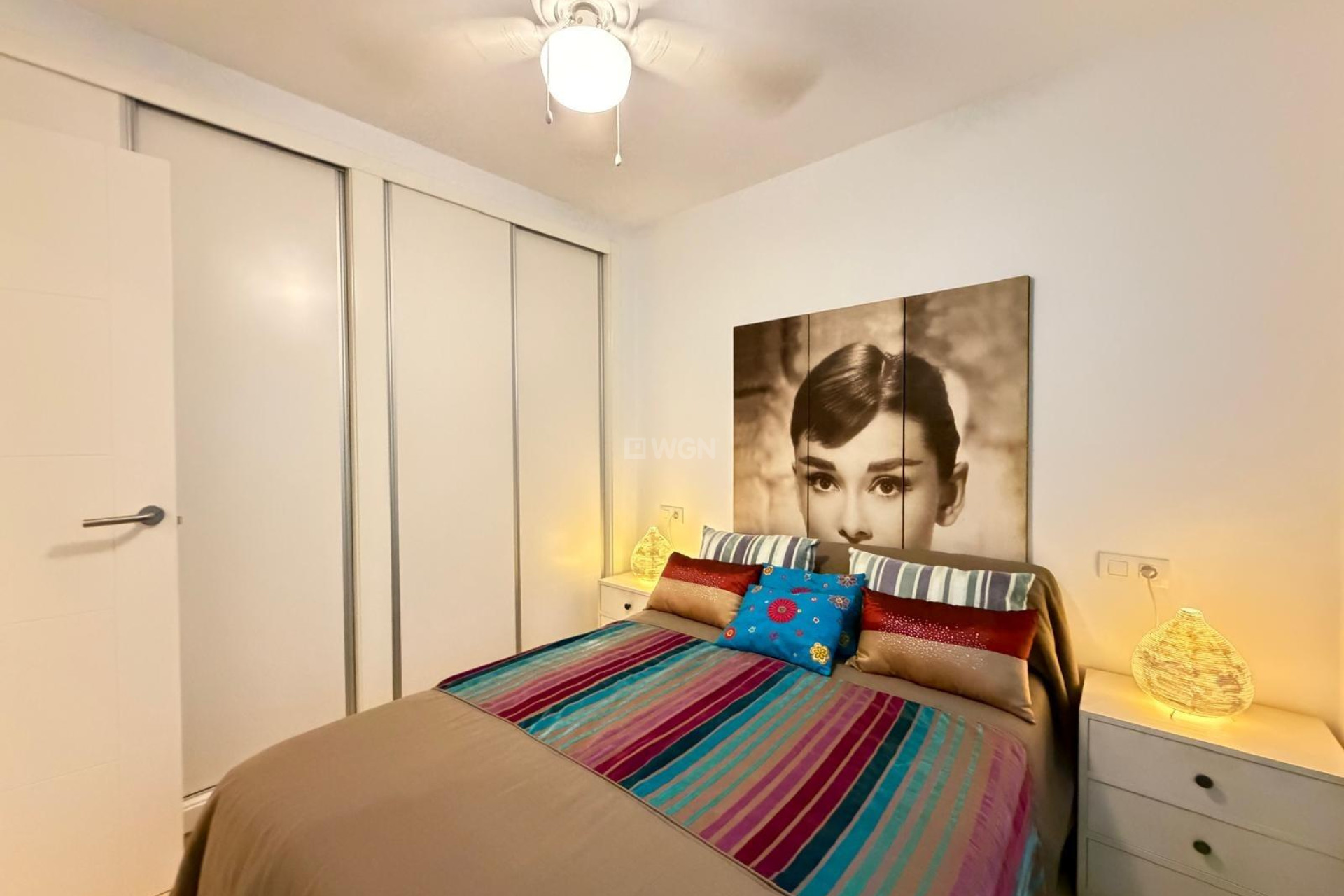 Resale - Apartment / flat - Torrevieja - Paseo Maritimo