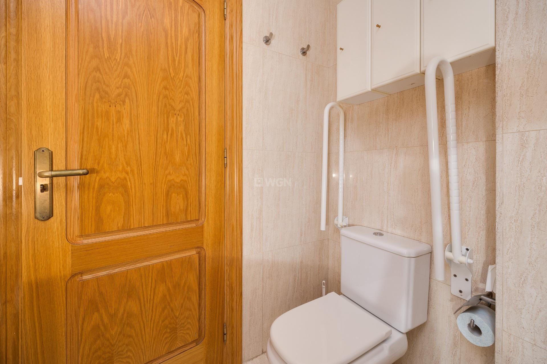 Resale - Apartment / flat - Torrevieja - Paseo Maritimo