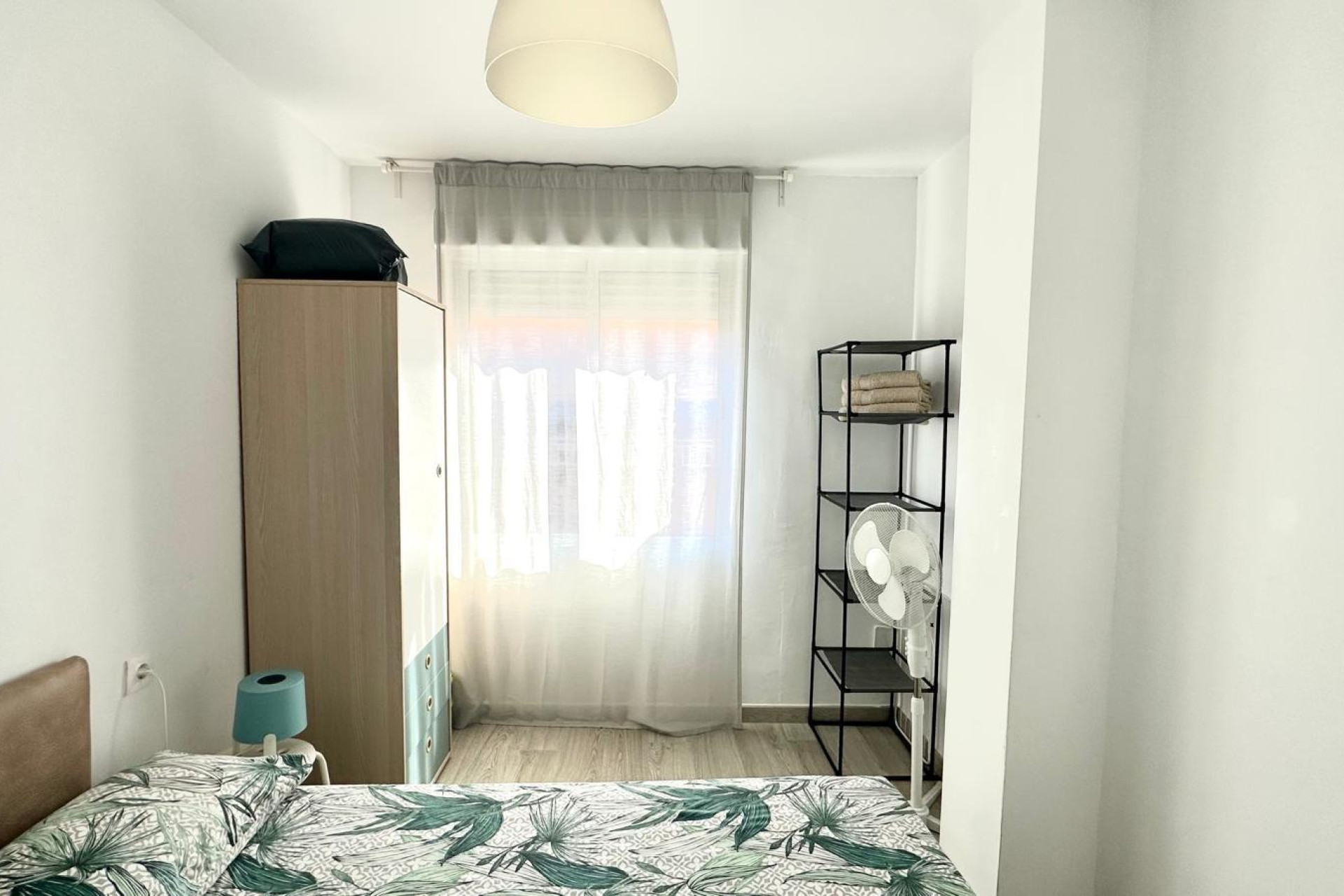 Resale - Apartment / flat - Torrevieja - Paseo Maritimo