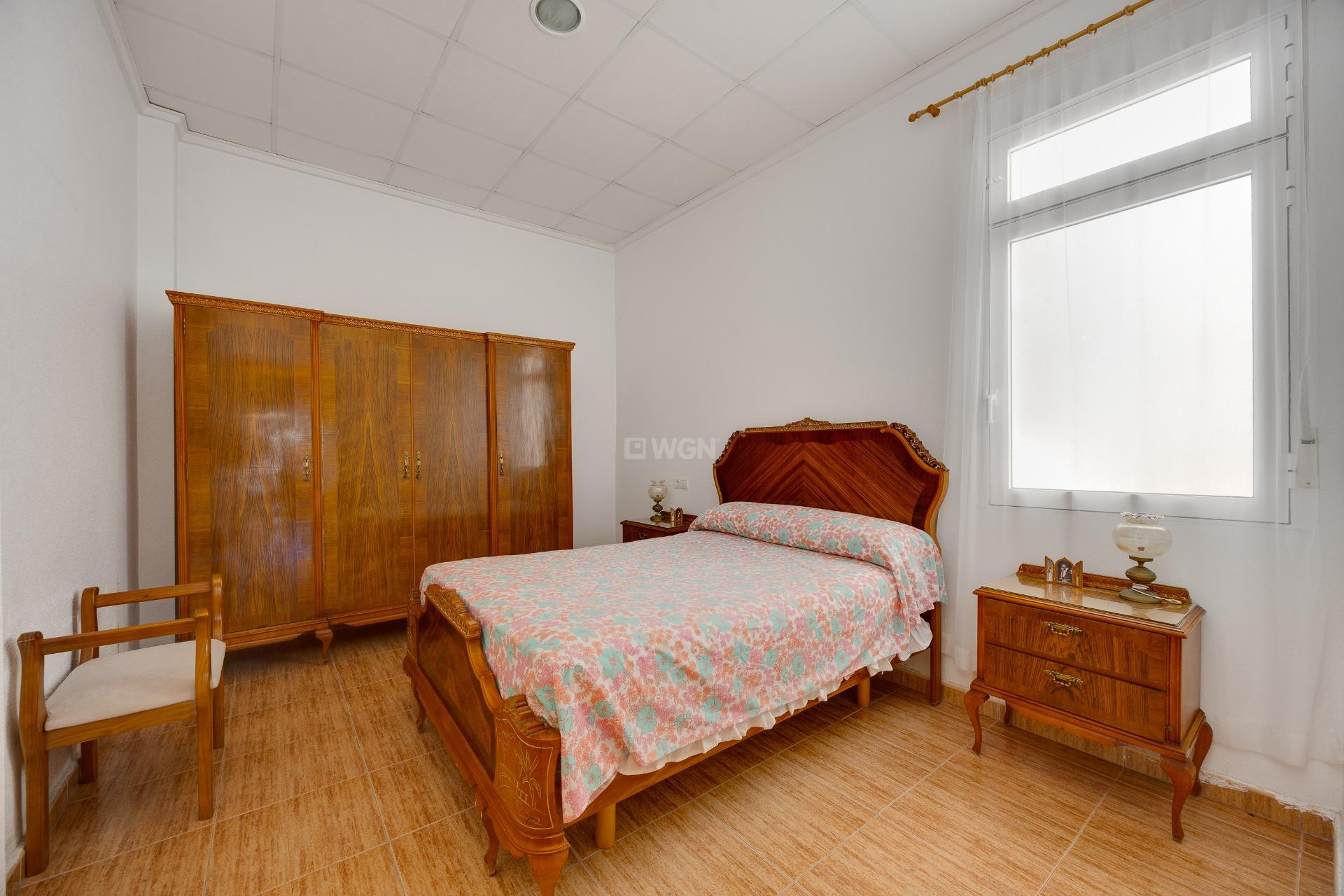 Resale - Apartment / flat - Torrevieja - Paseo Maritimo