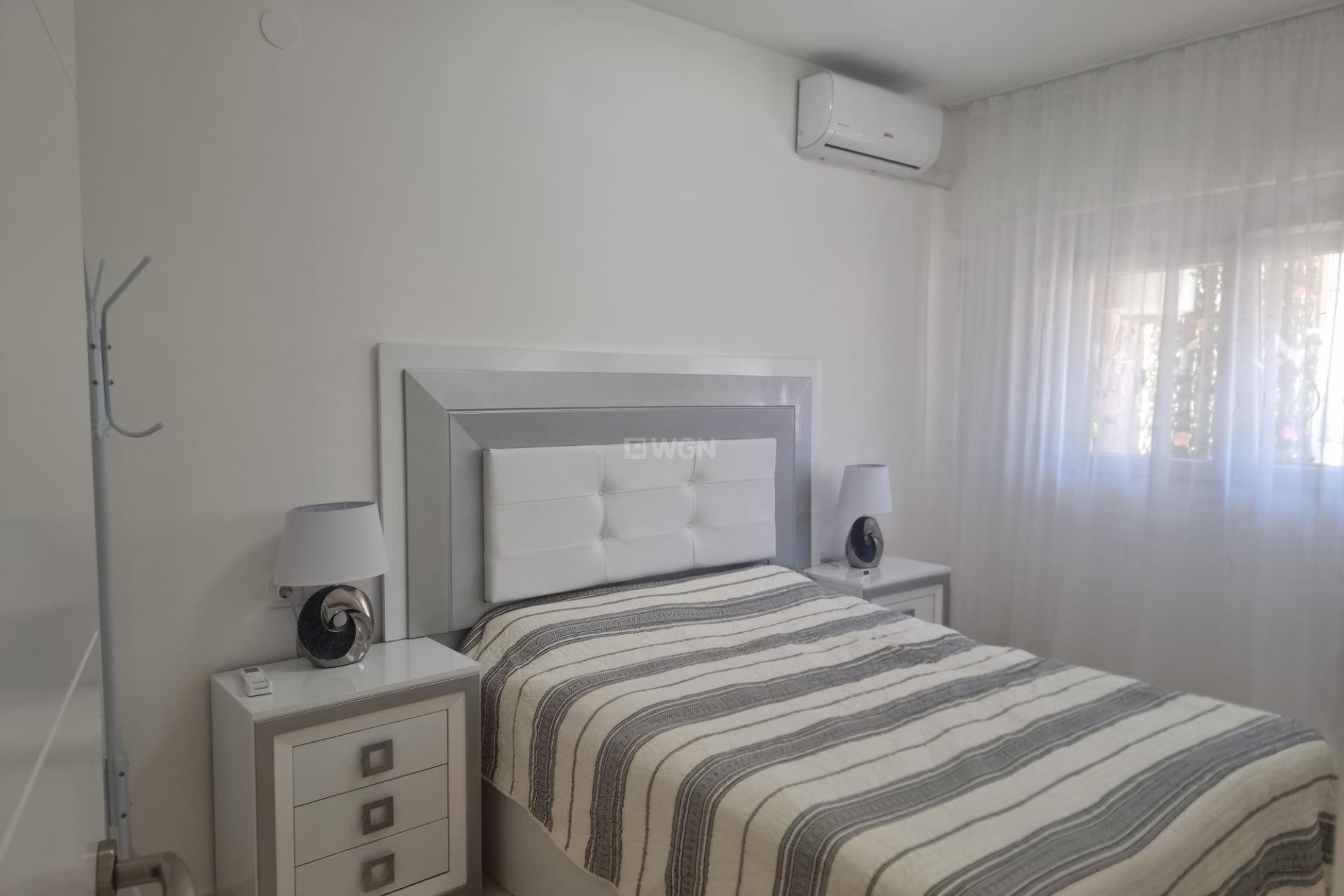 Resale - Apartment / flat - Torrevieja - Playa de los Locos